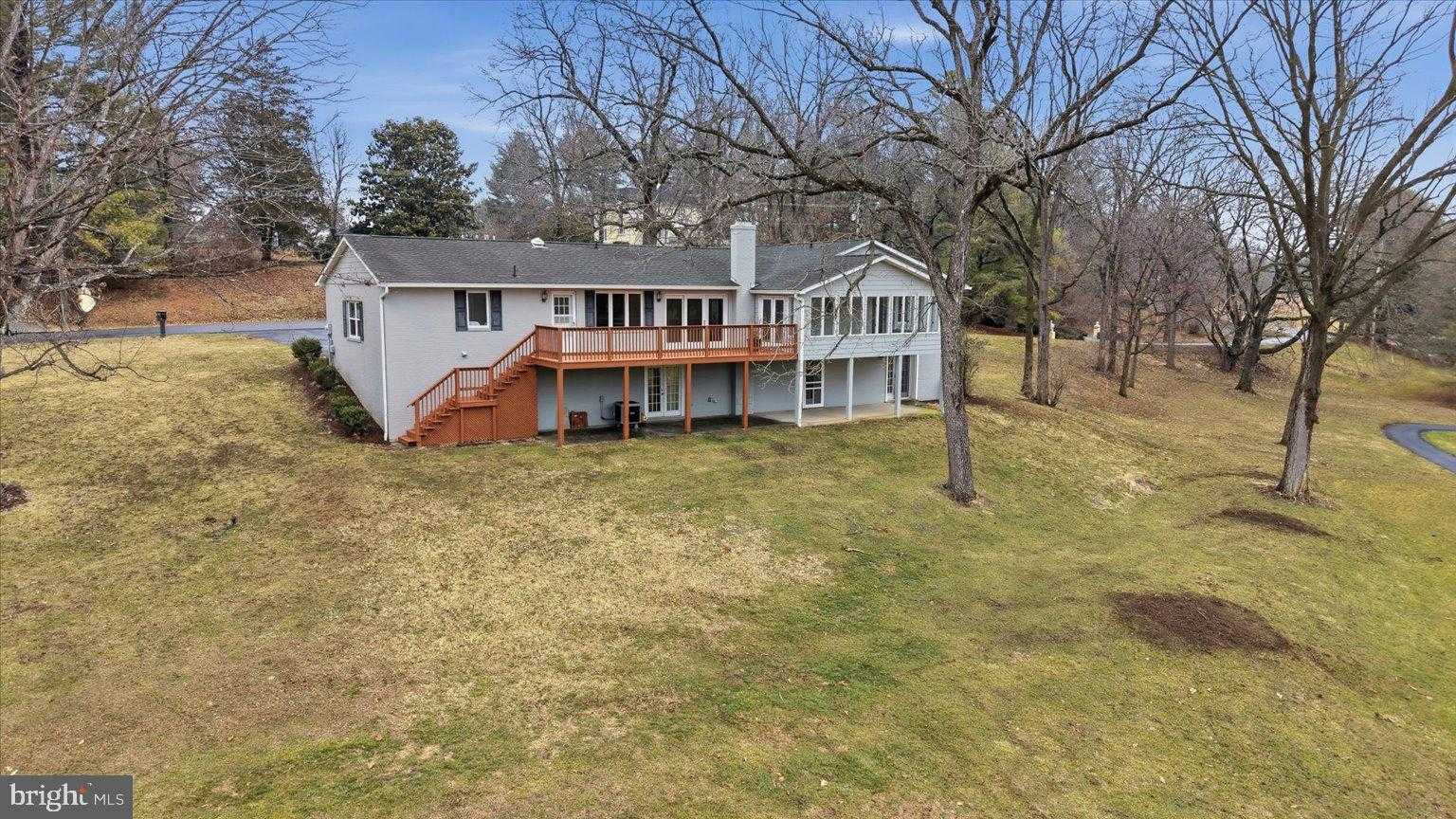 388 Bowling Green Rd photo 2