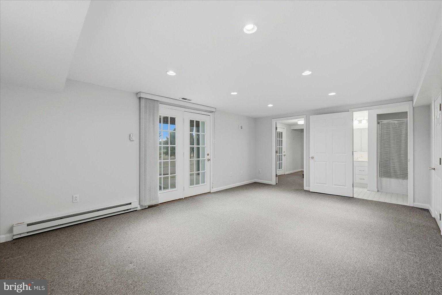 388 Bowling Green Rd photo 23