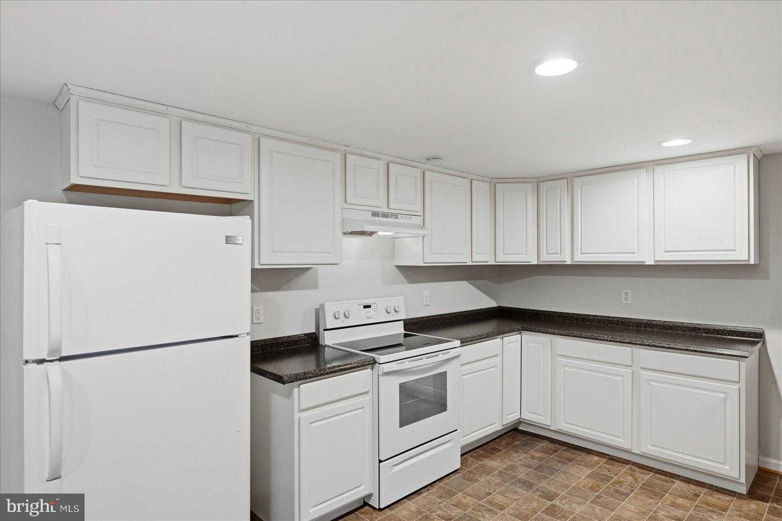 388 Bowling Green Rd photo 29