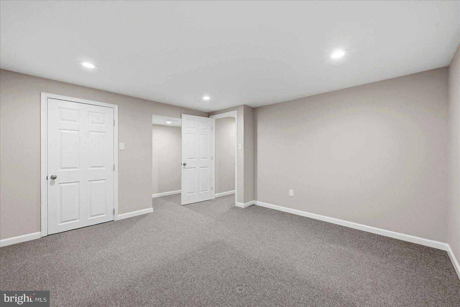 388 Bowling Green Rd photo 38