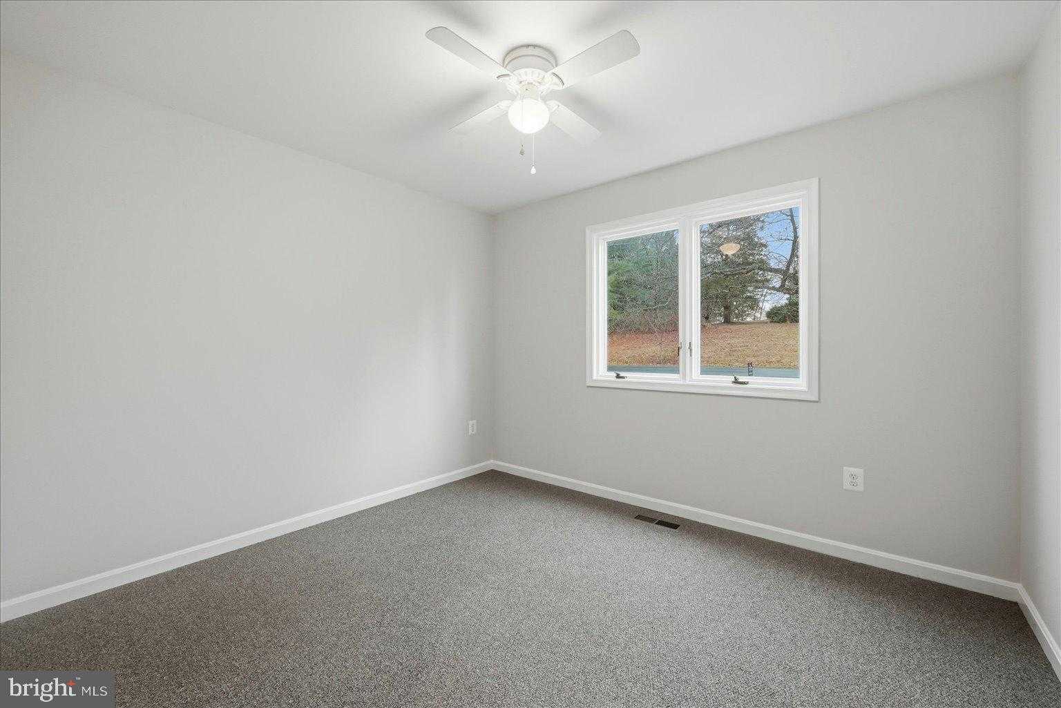 388 Bowling Green Rd photo 64