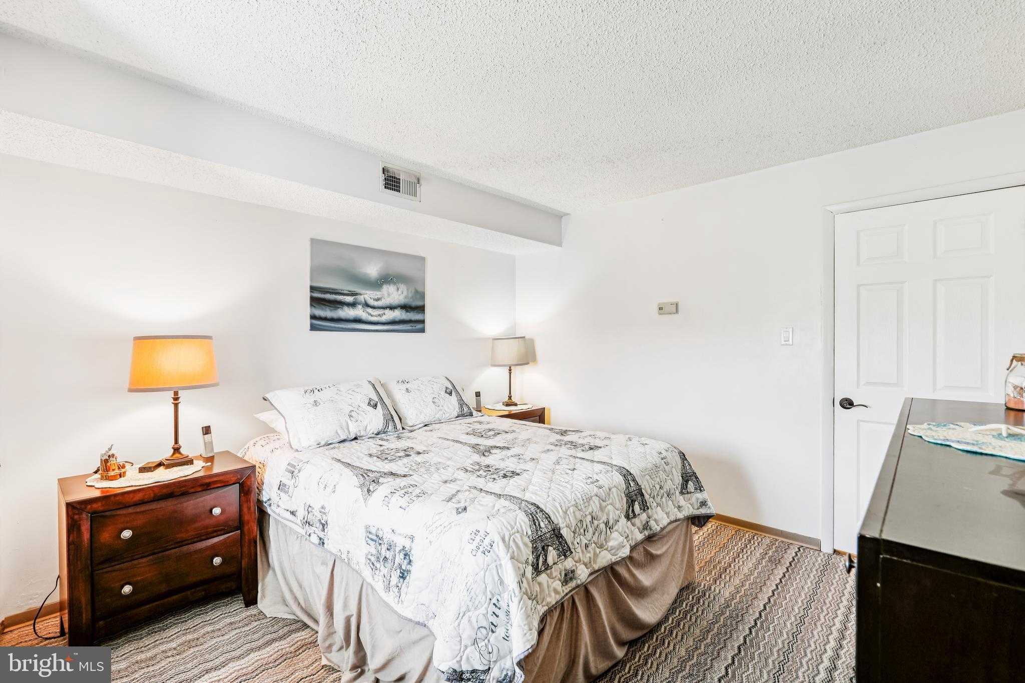 203 33rd St photo 18