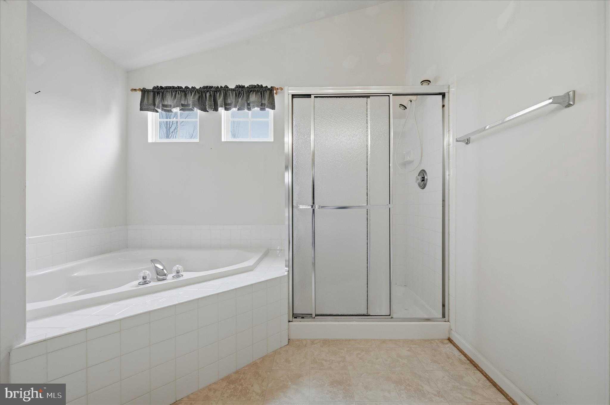 41 Pinehurst CT photo 31