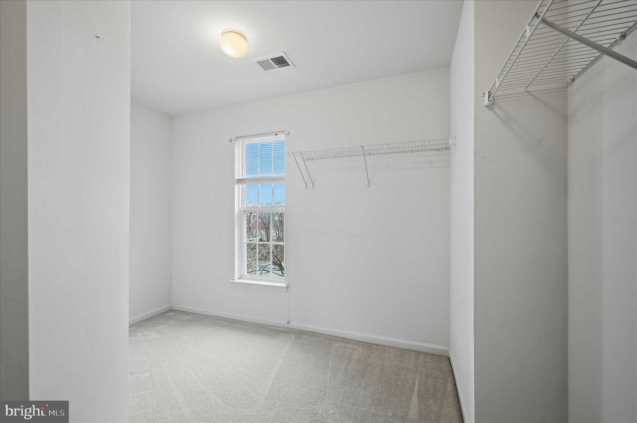 41 Pinehurst CT photo 33