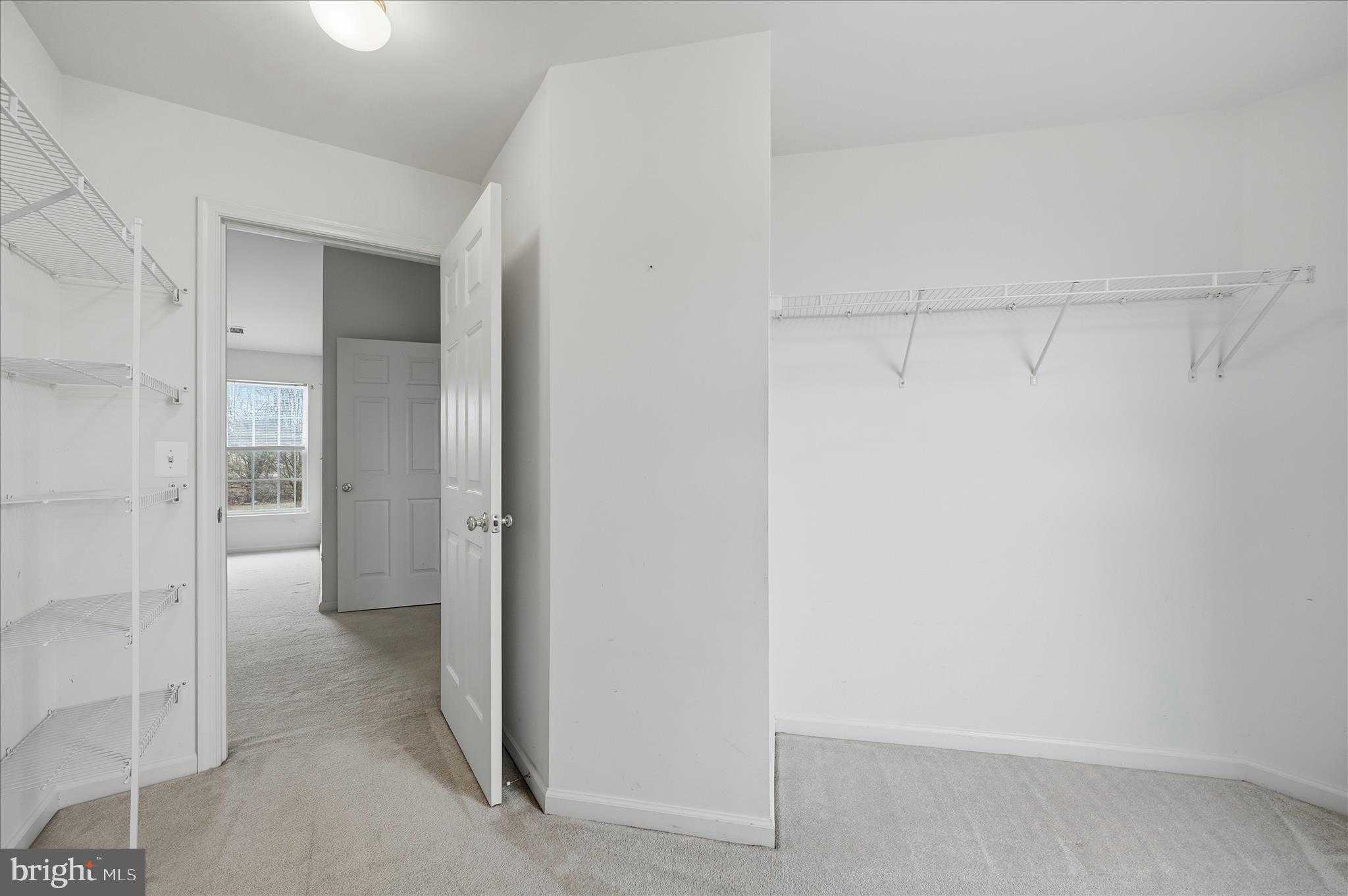 41 Pinehurst CT photo 34