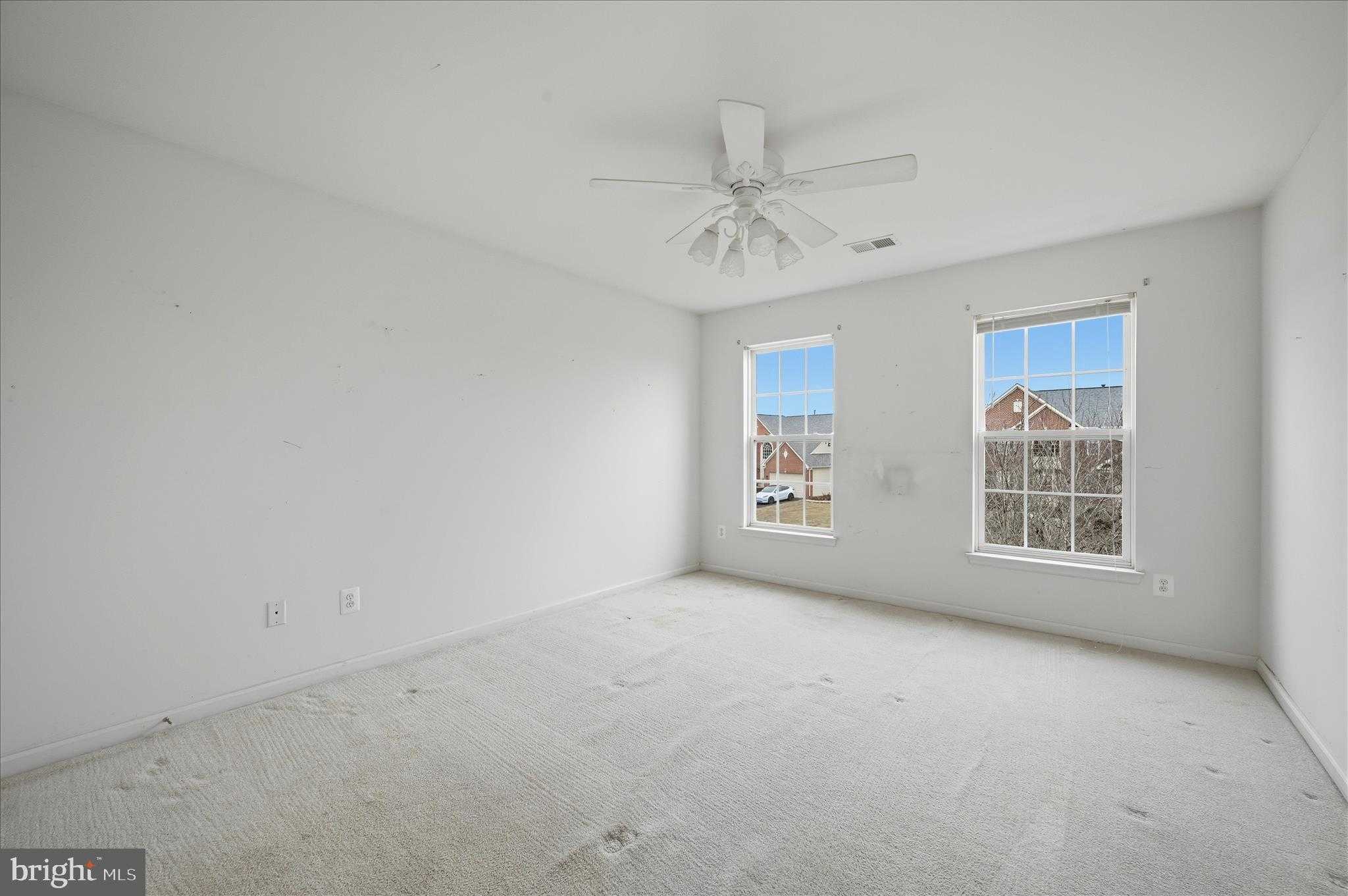 41 Pinehurst CT photo 35