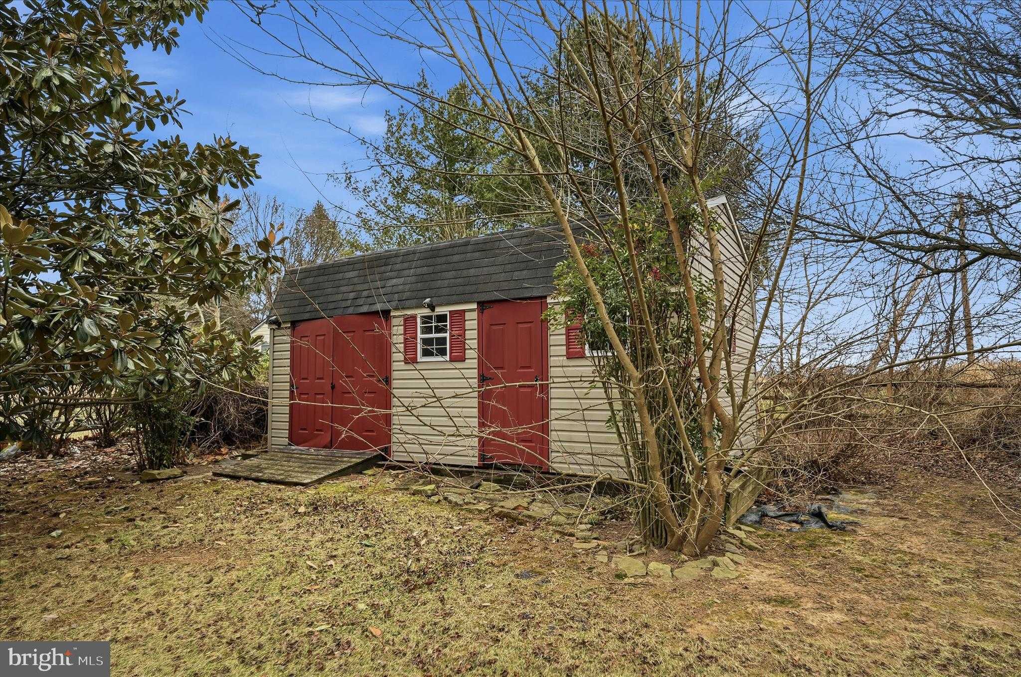 41 Pinehurst CT photo 48