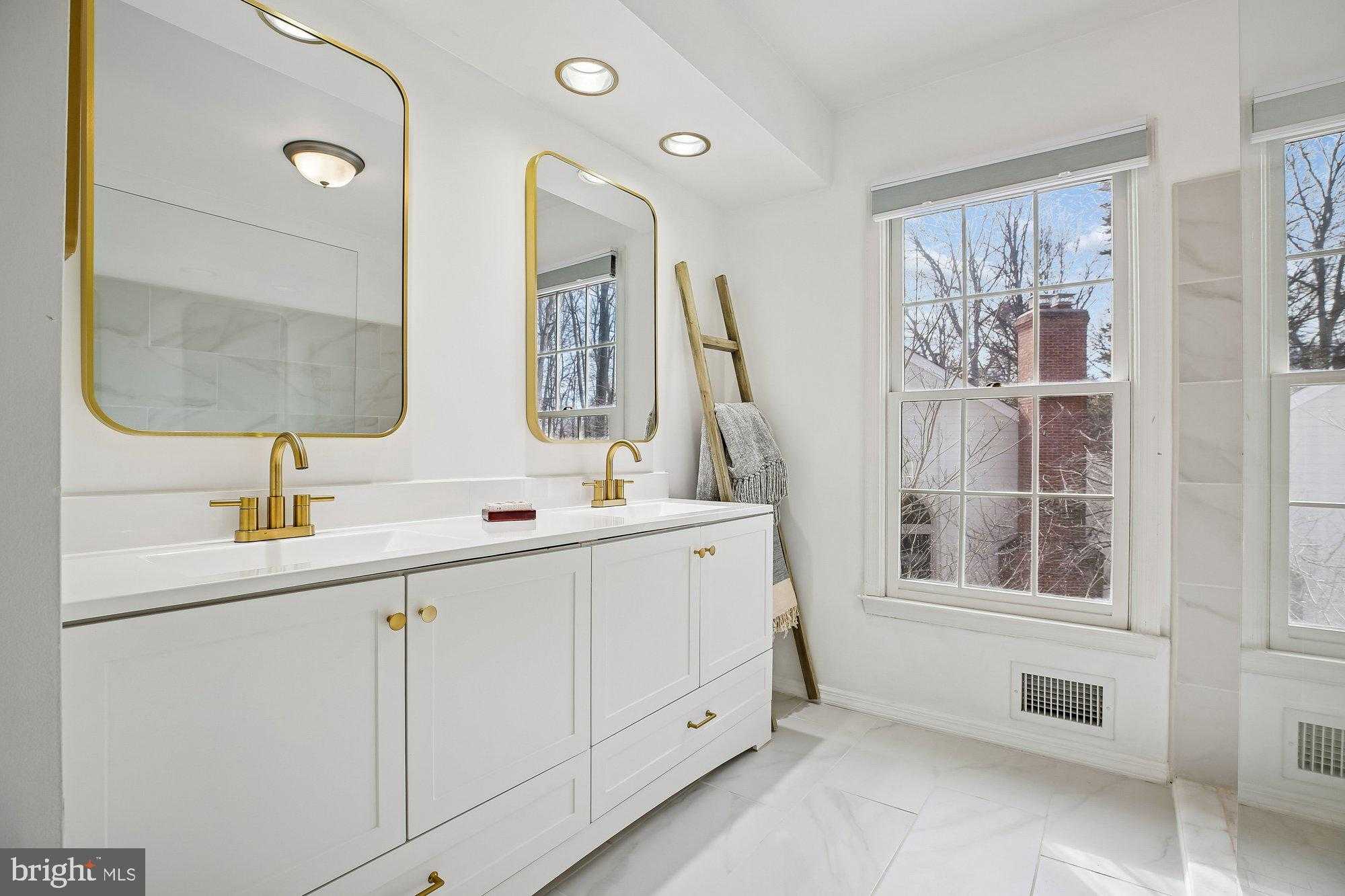 12255 Tildenwood Dr photo 20