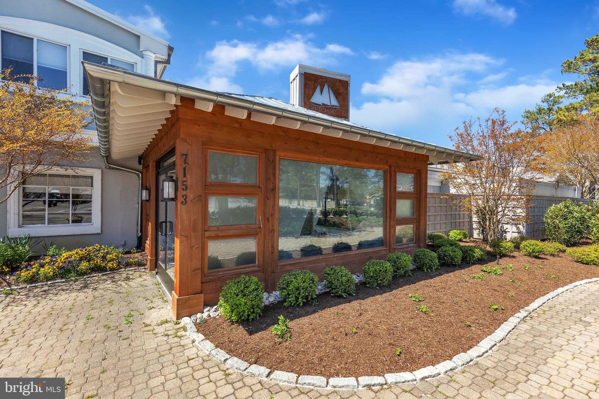 9000 Bay Ave Unit 401 photo 60