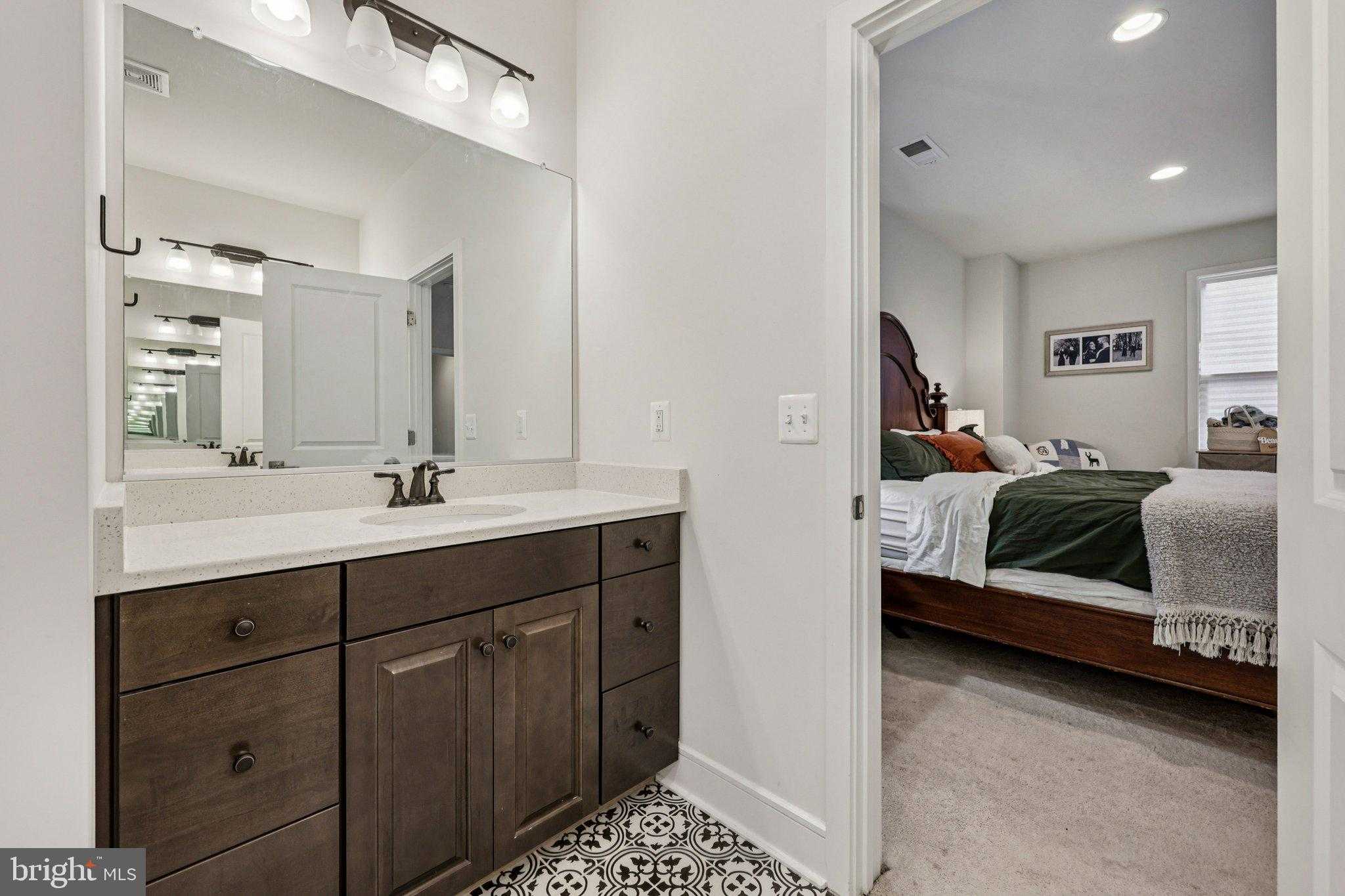 8650 Anderson Ave photo 25