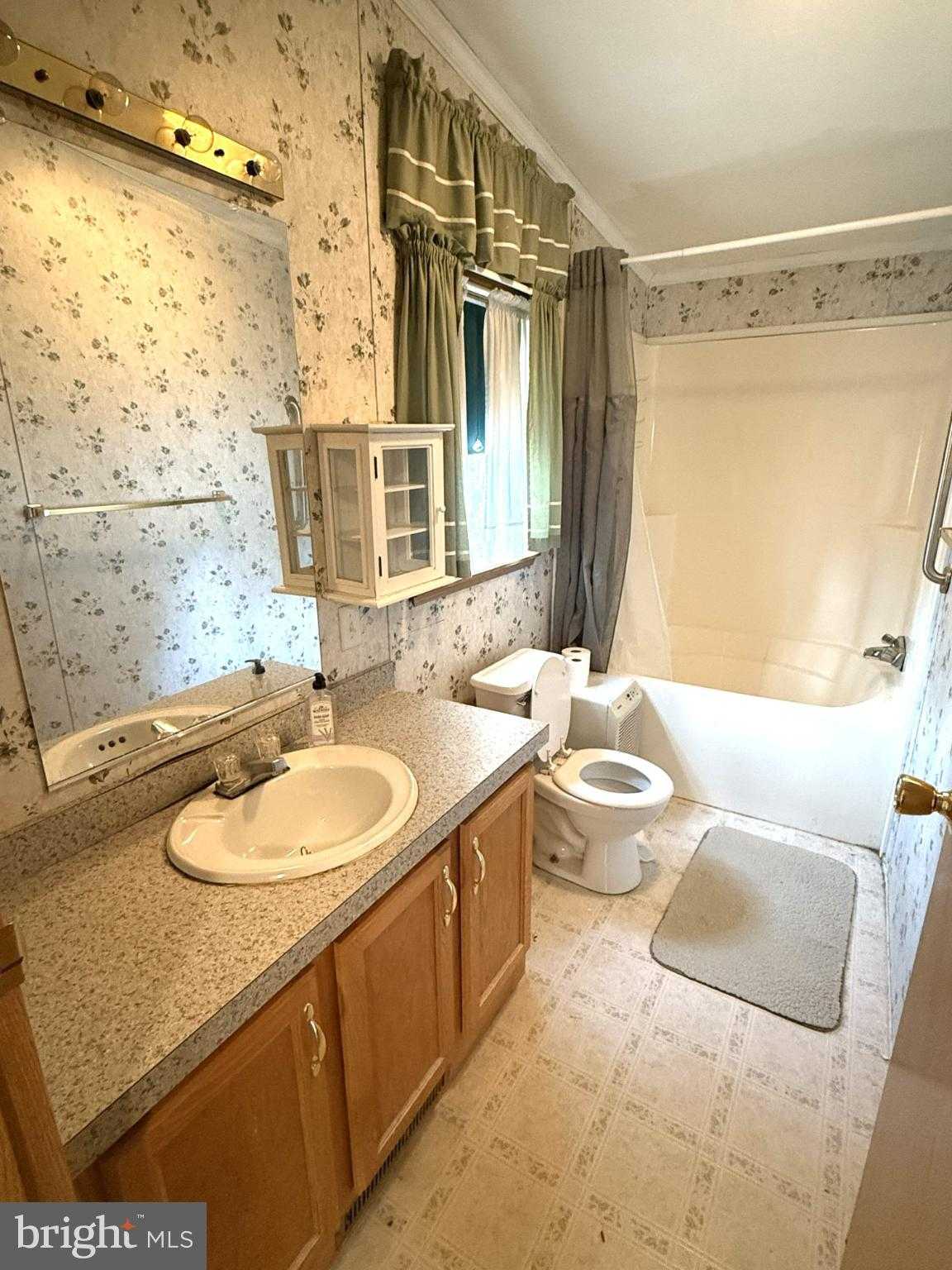 44 Sarasota Cir photo 7