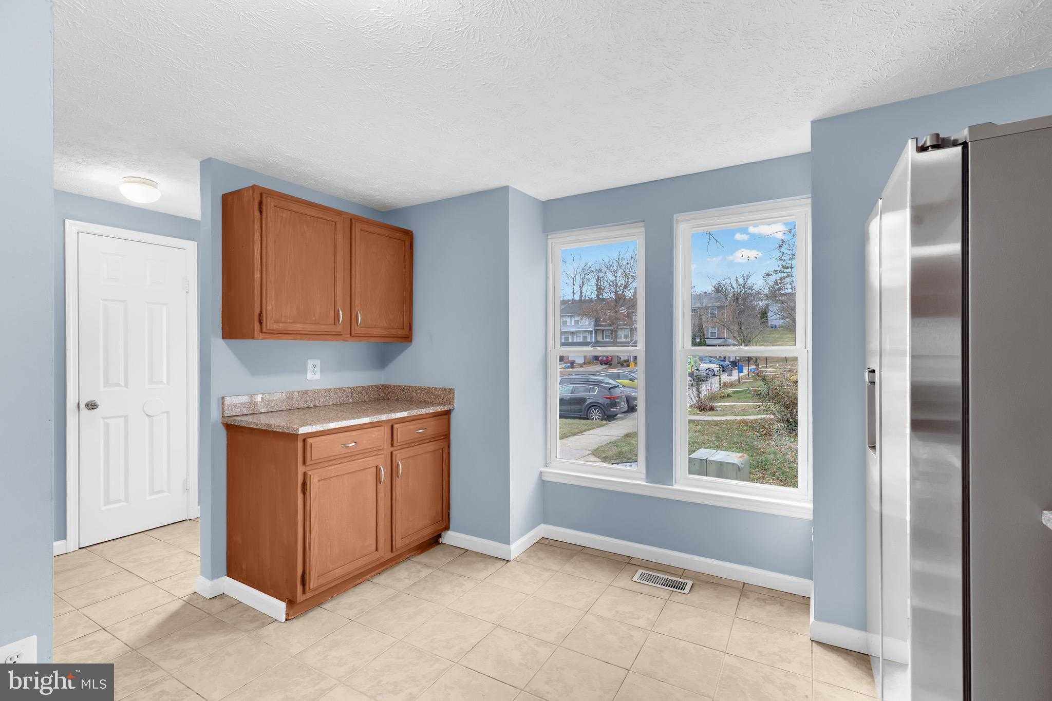 7600 Mandan Rd photo 10