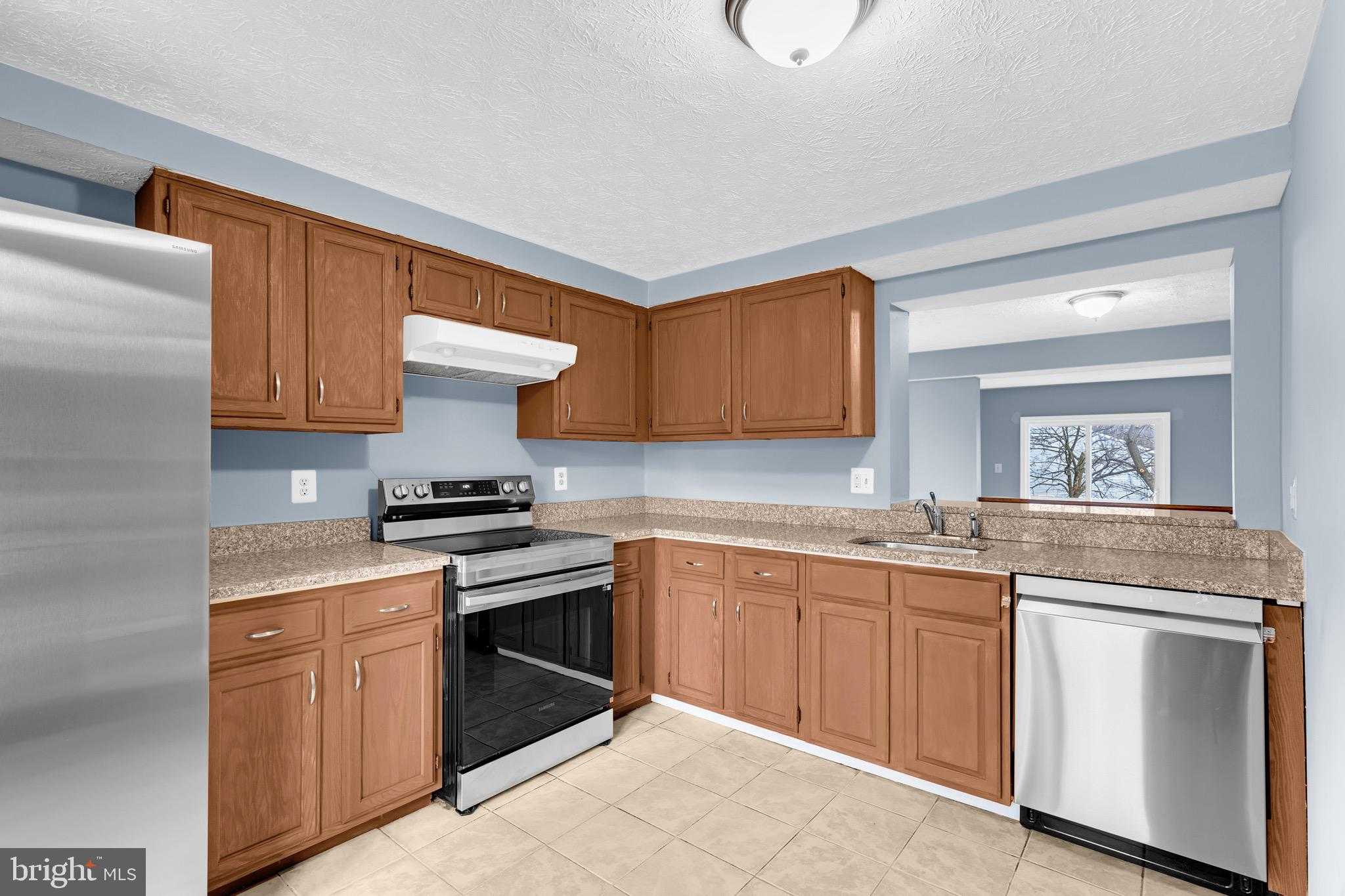 7600 Mandan Rd photo 7