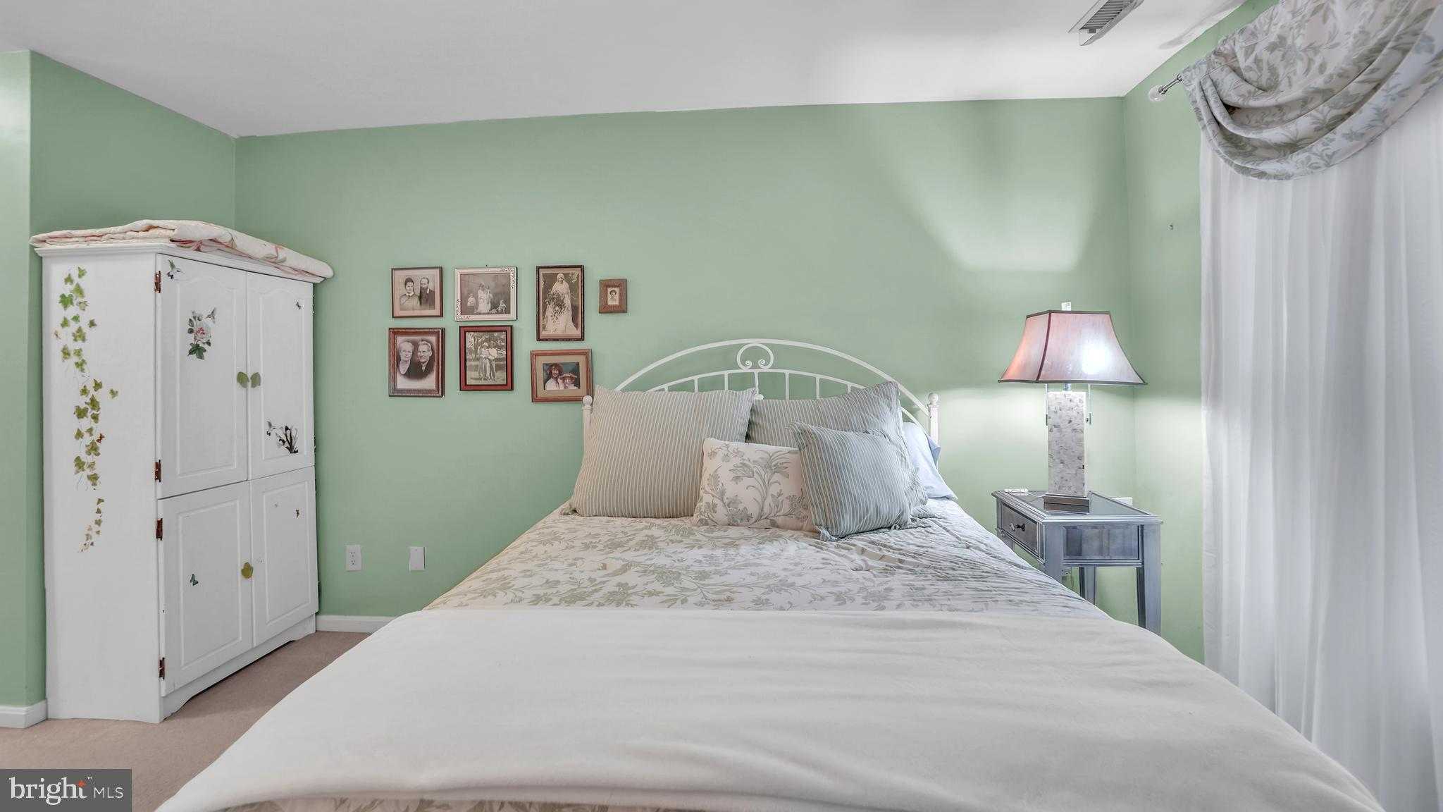 1943 Marconi Cir photo 13