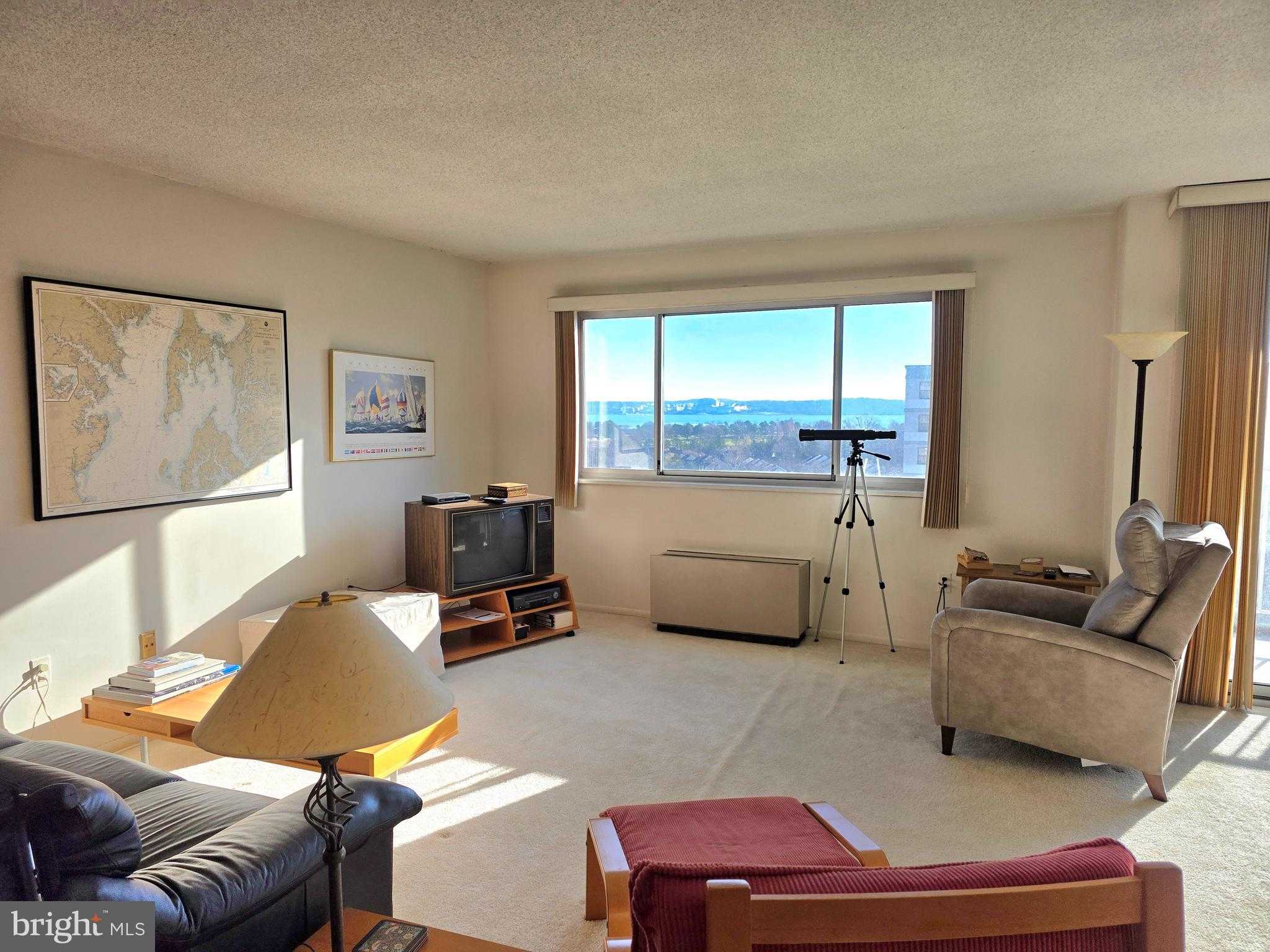 2059 Huntington Ave Apt 903 photo 2