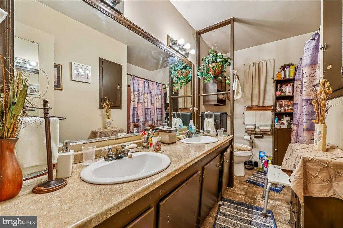 9405 Sierra St photo 7