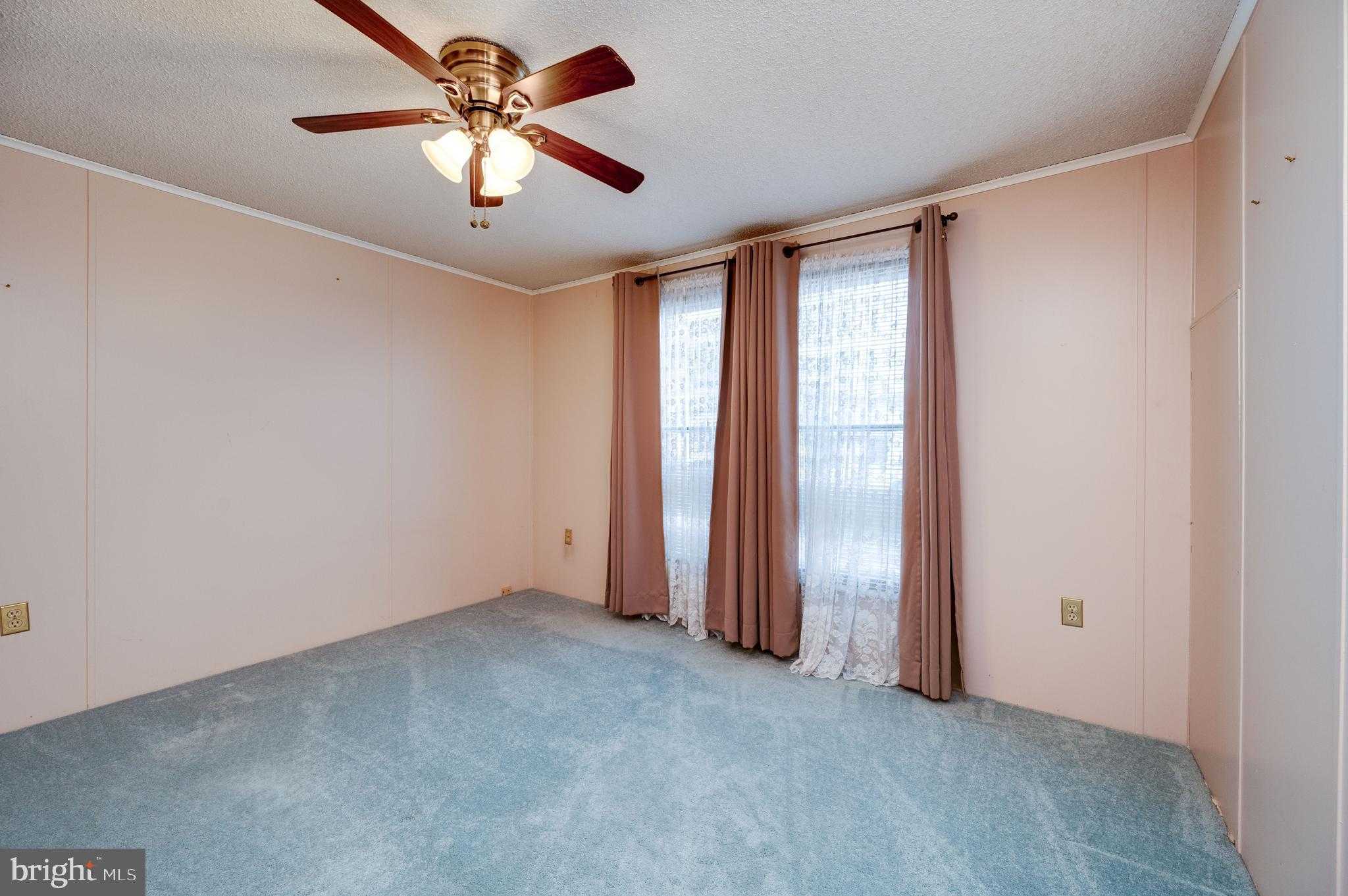 217 Knollwood Ln photo 16