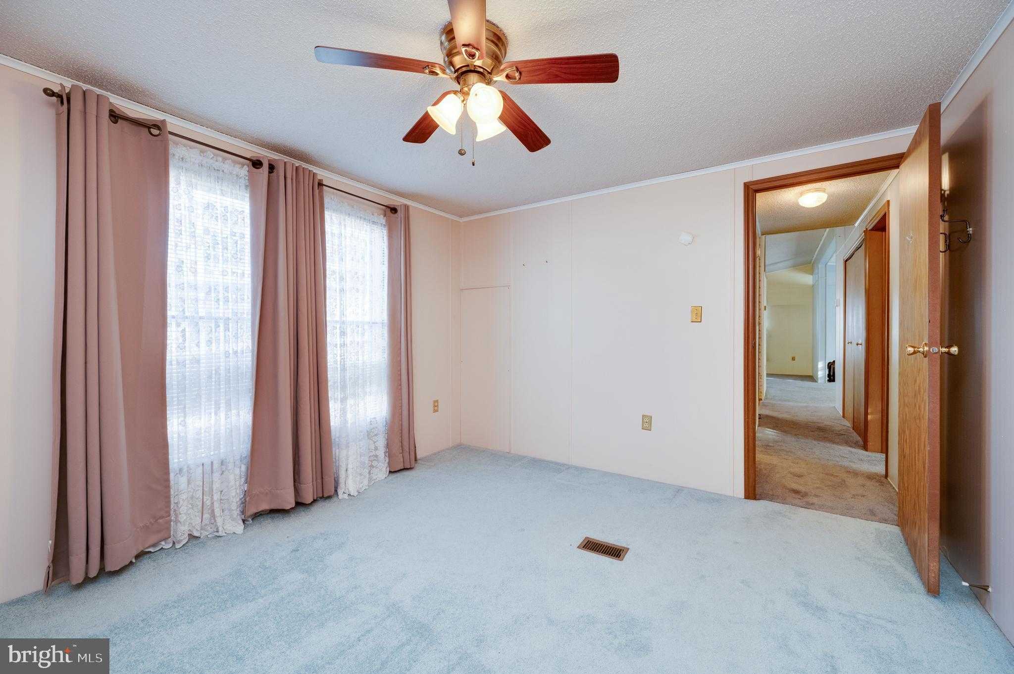 217 Knollwood Ln photo 17