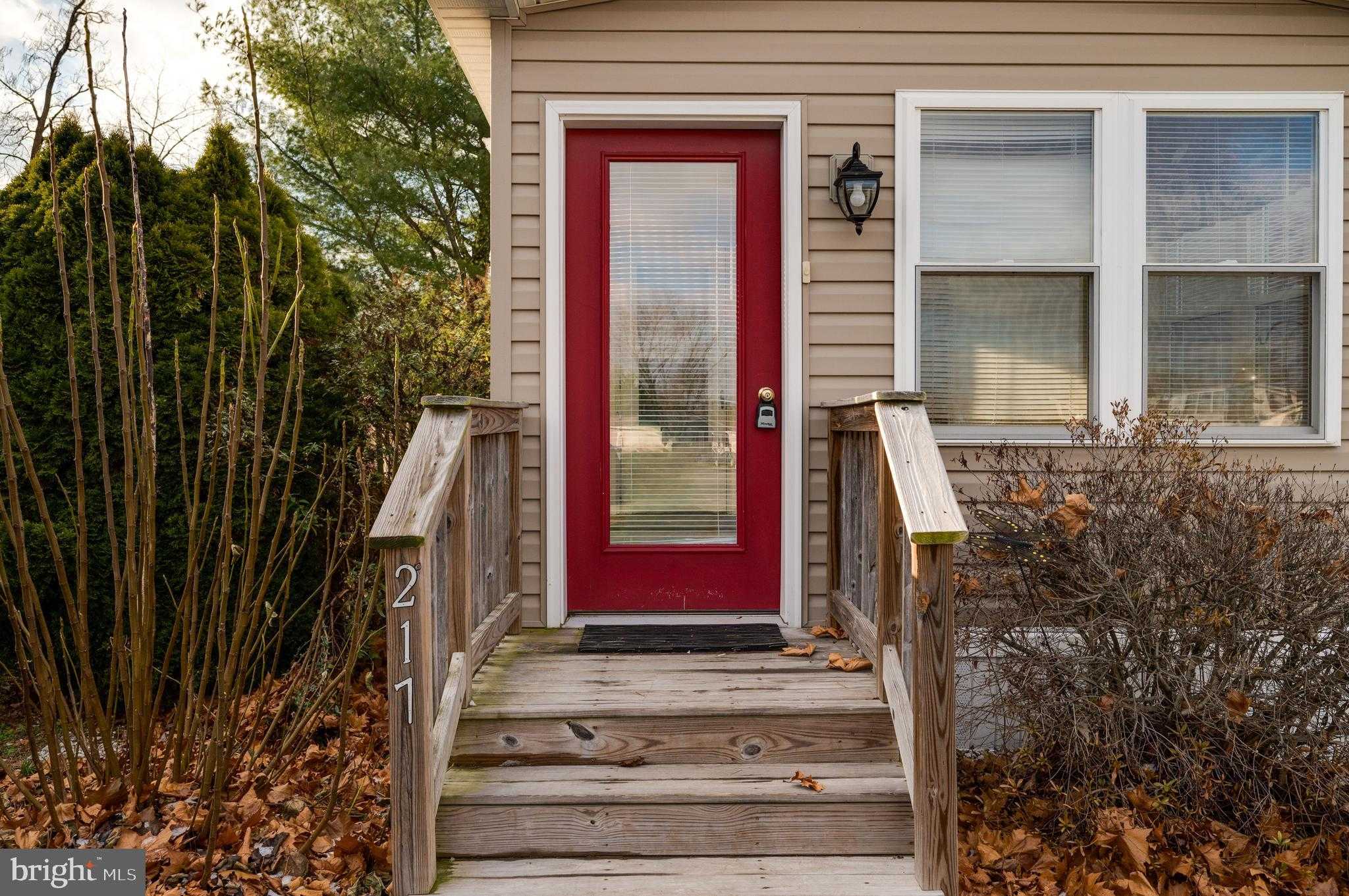 217 Knollwood Ln photo 3