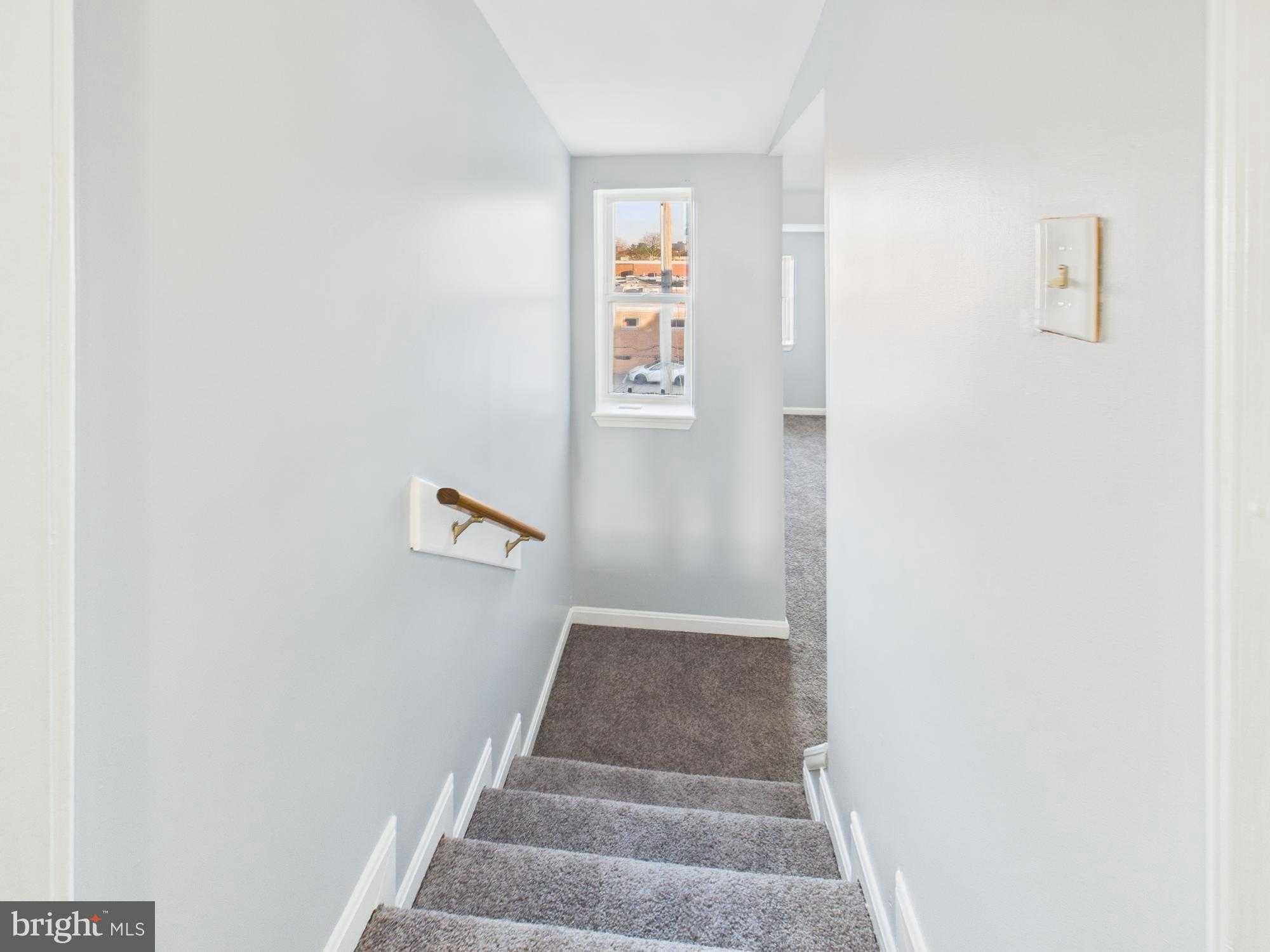 1023 N Fulton Ave photo 22