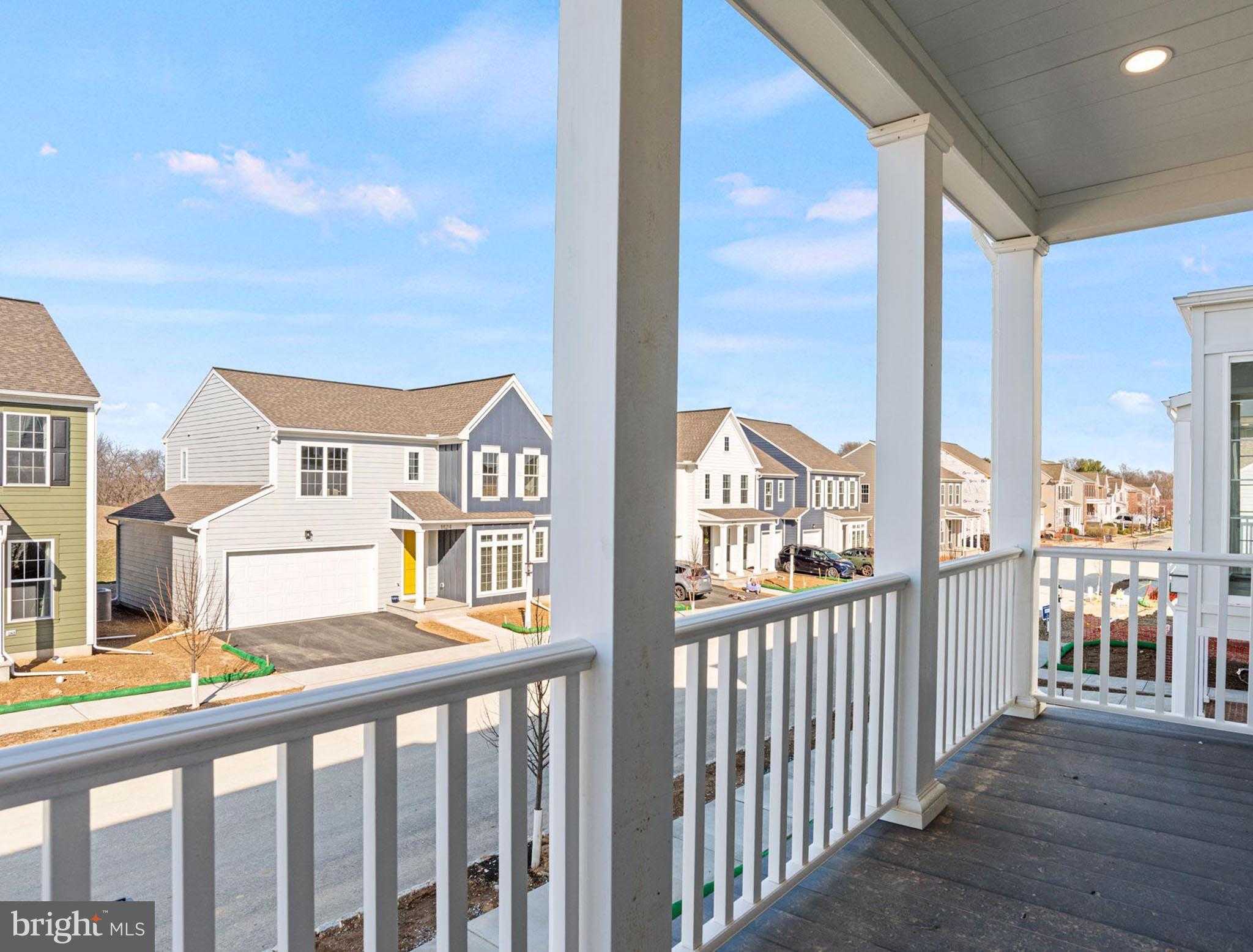 1114 Collina Ln photo 4