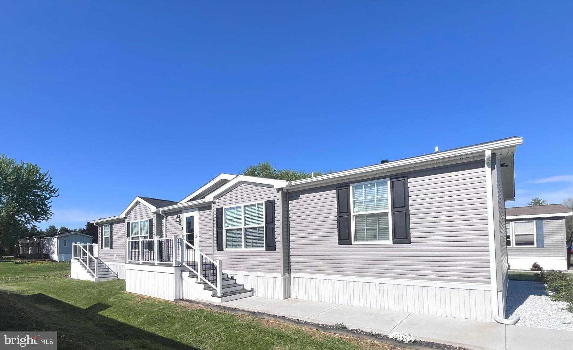 5500 Lincoln Way E photo 2