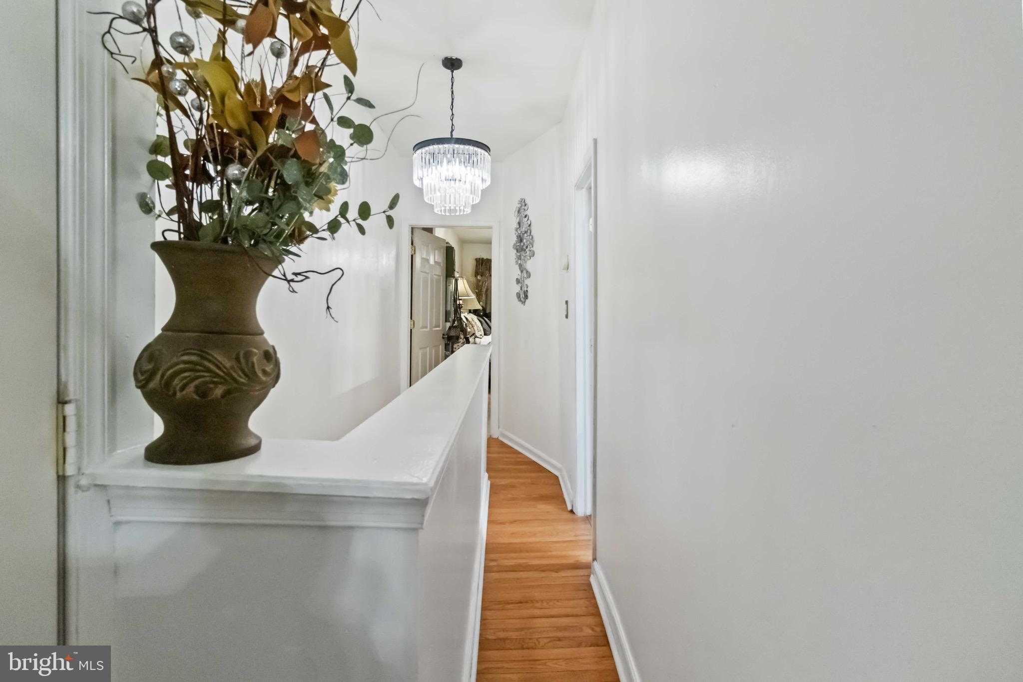 1318 E Haines St photo 20