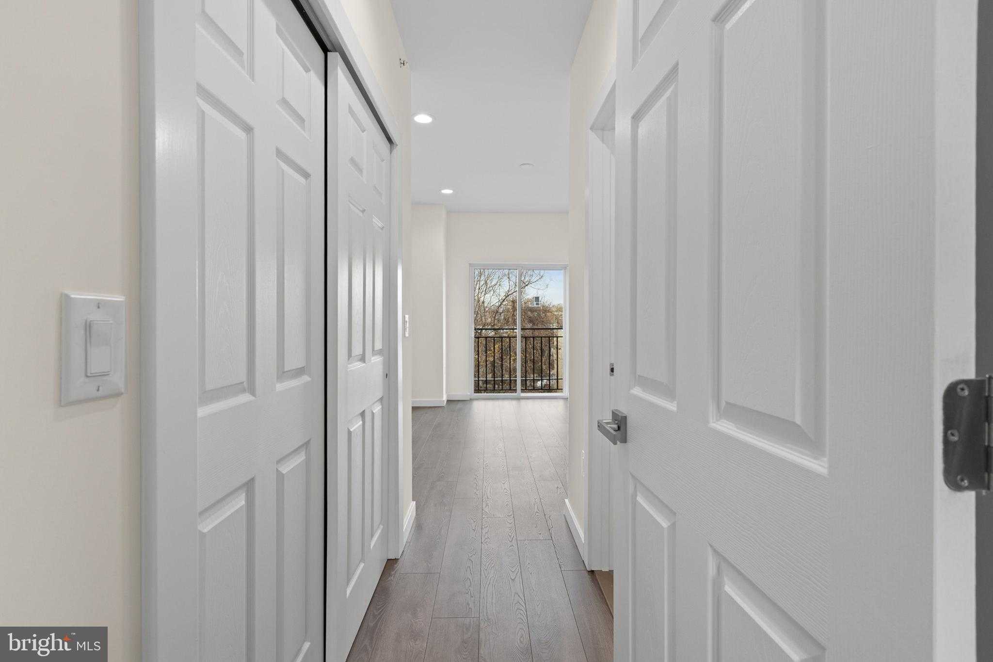 2035 N Orianna St photo 24