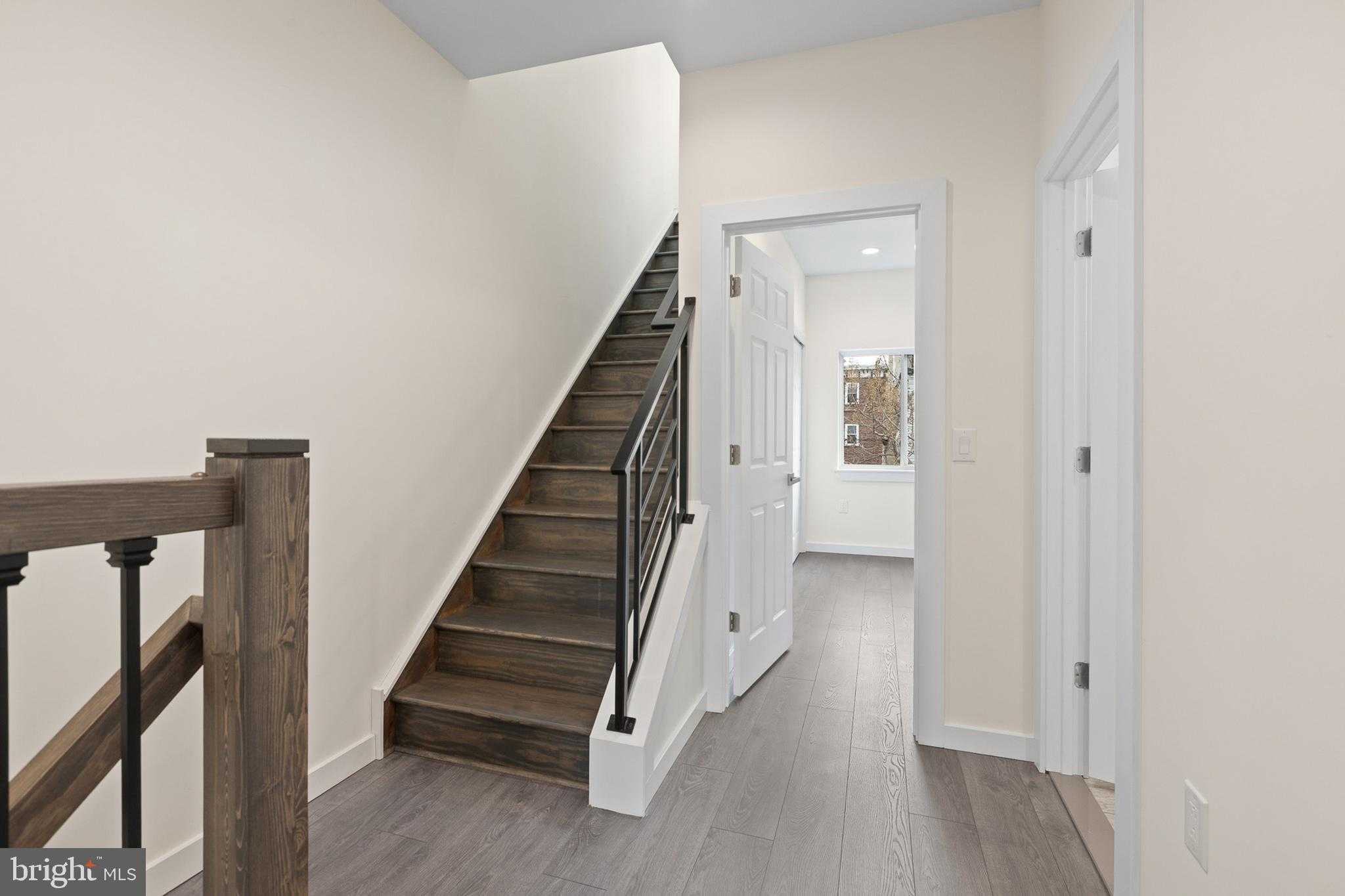 2035 N Orianna St photo 35