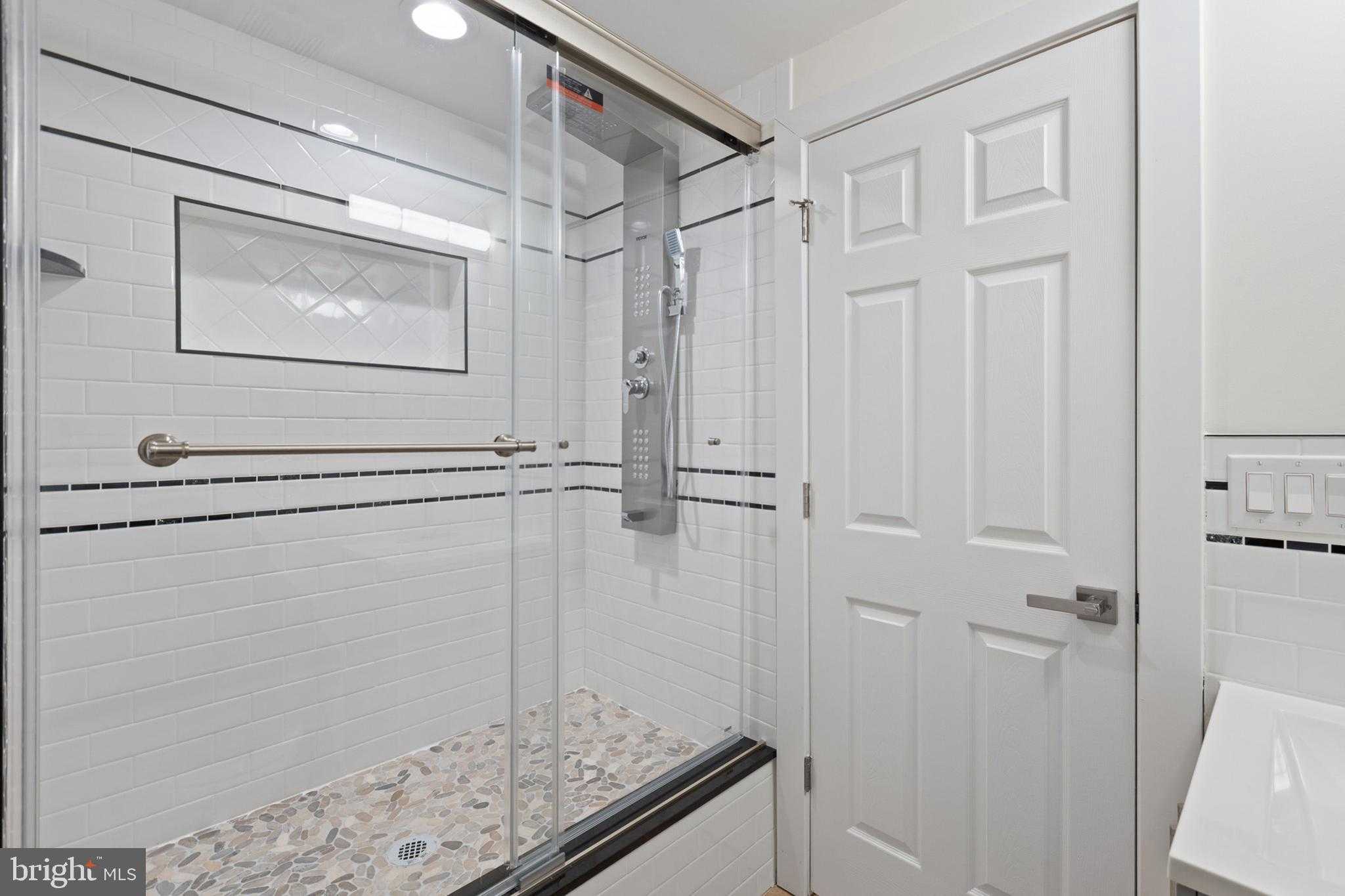 2035 N Orianna St photo 42