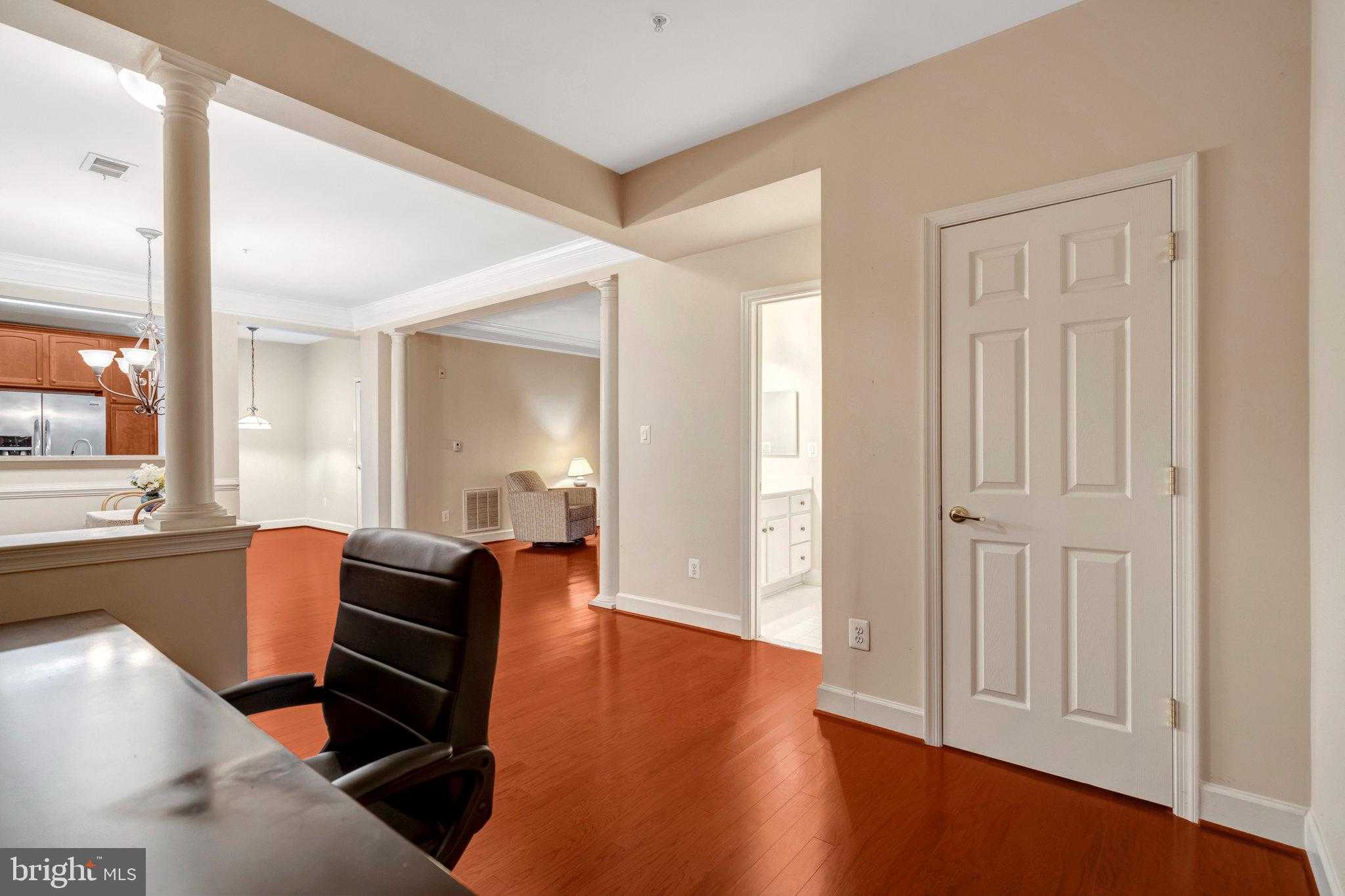 7065 Heritage Hunt Dr Apt 108 photo 21