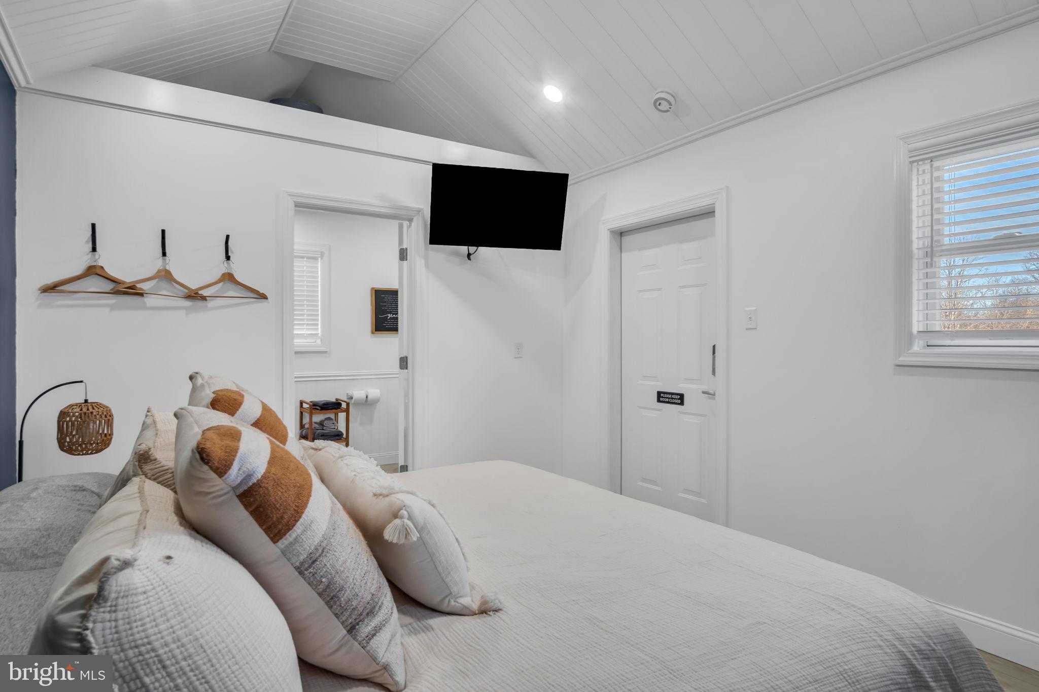 297 Thorley Rd photo 24