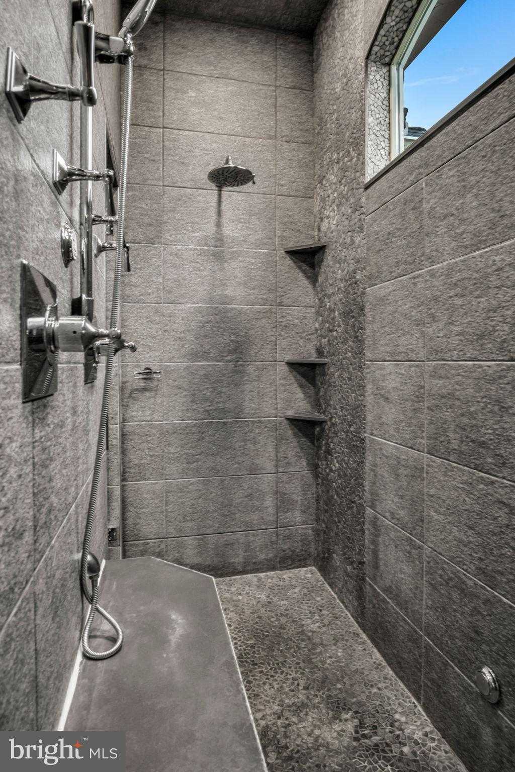 297 Thorley Rd photo 57