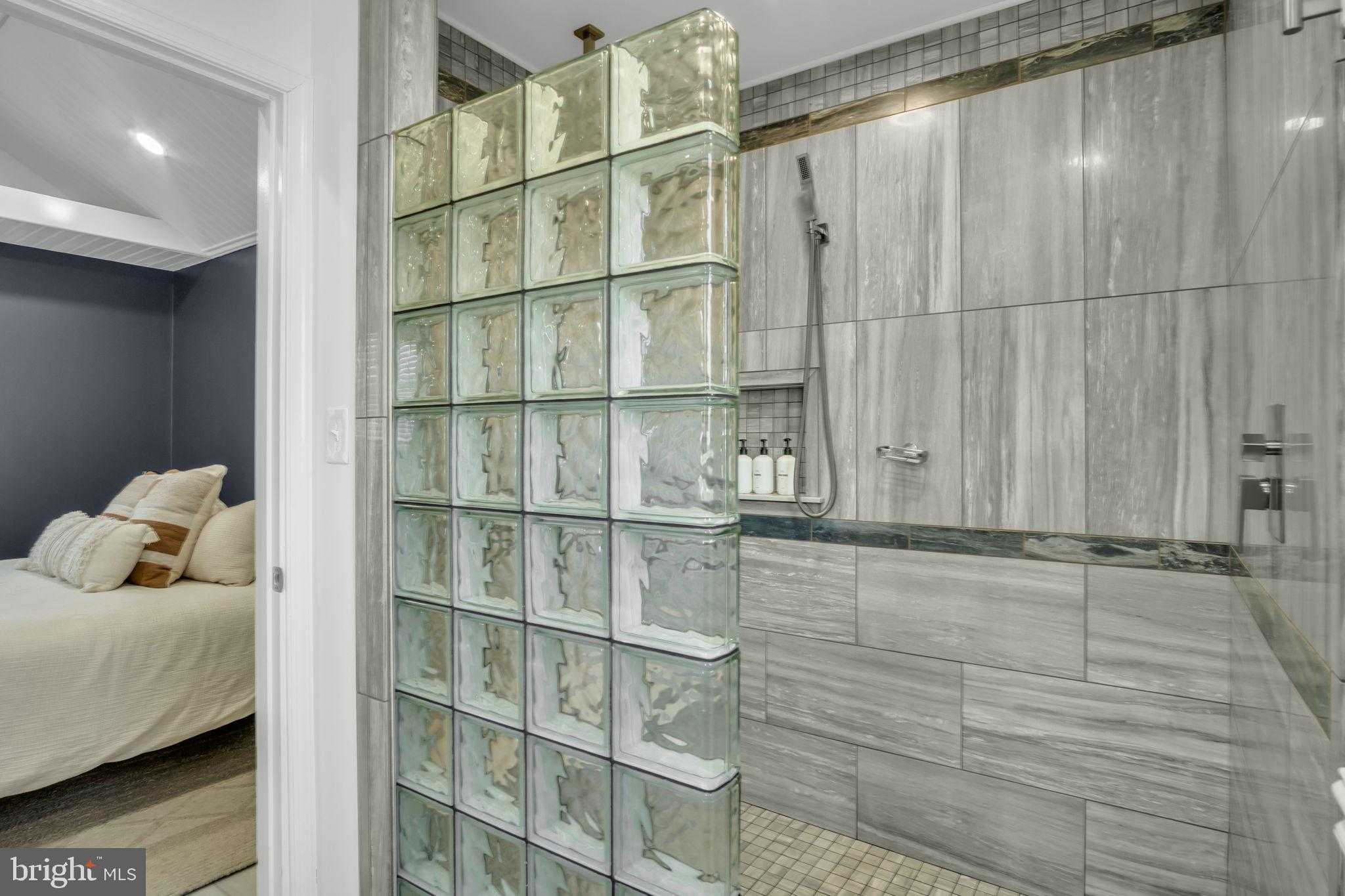 297 Thorley Rd photo 86