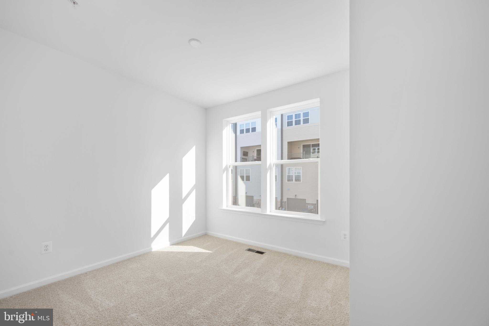 2536 Neabsco Common Pl photo 28