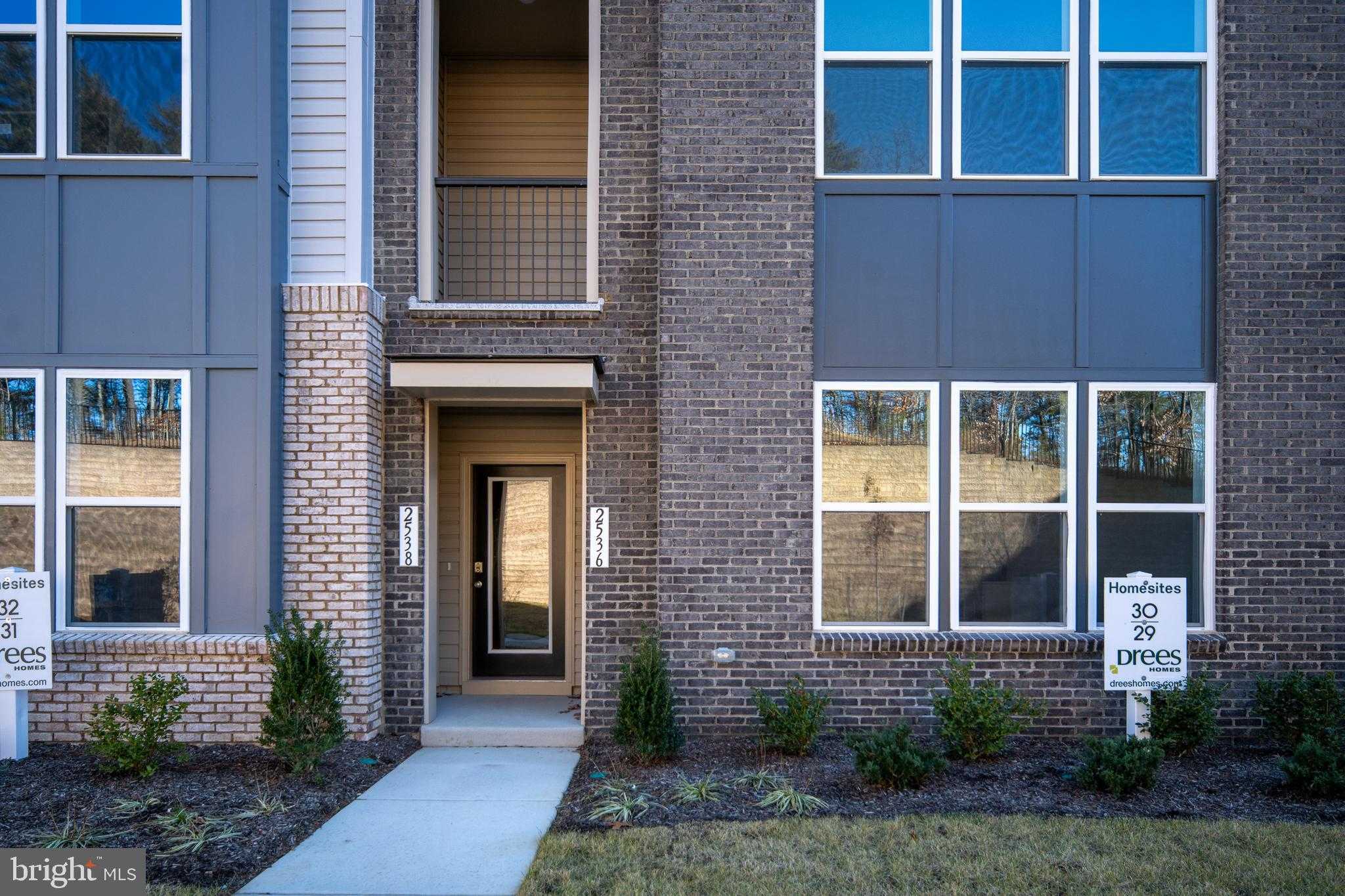 2536 Neabsco Common Pl photo 9