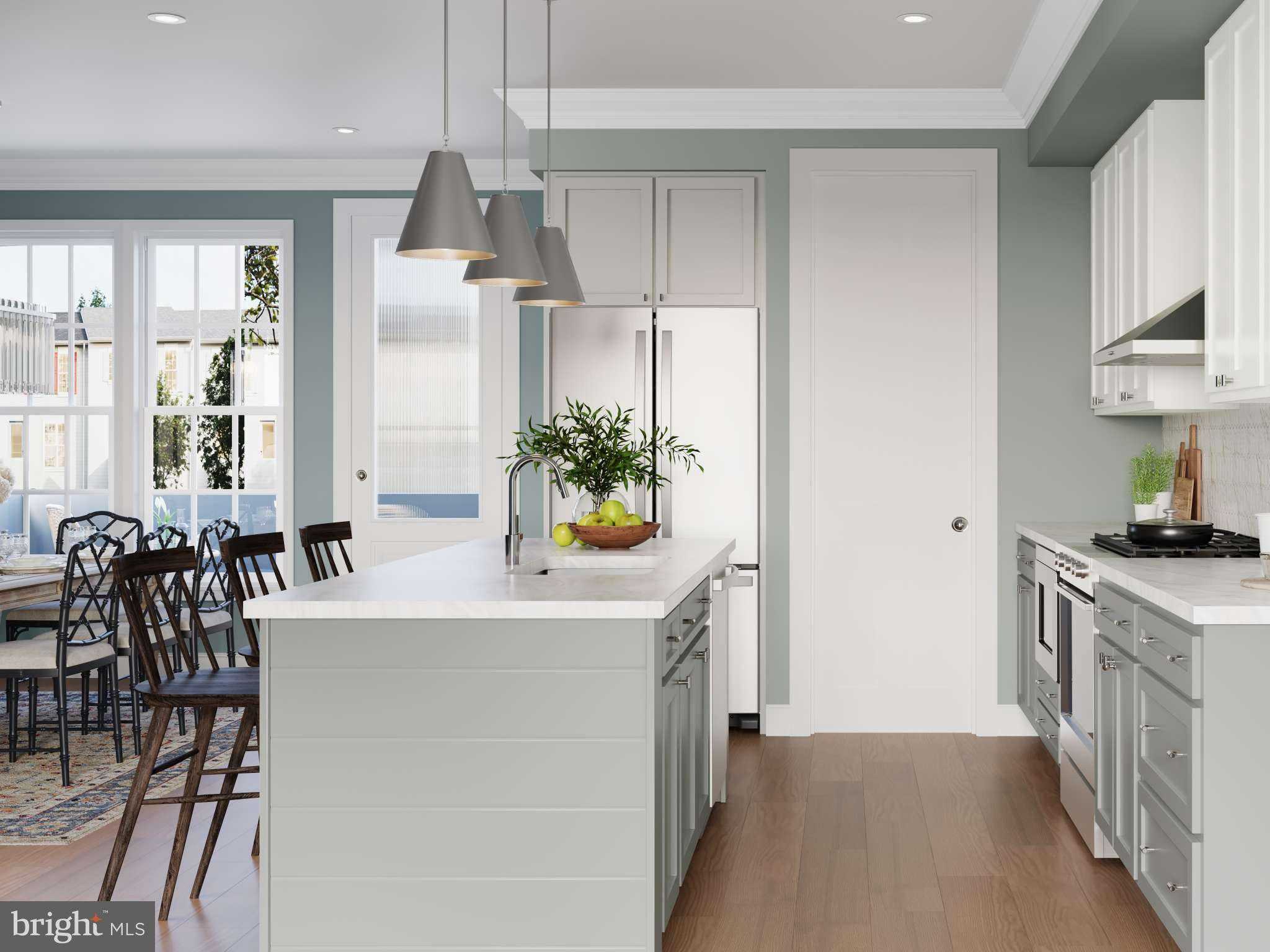 1004 Ashworth St photo 3