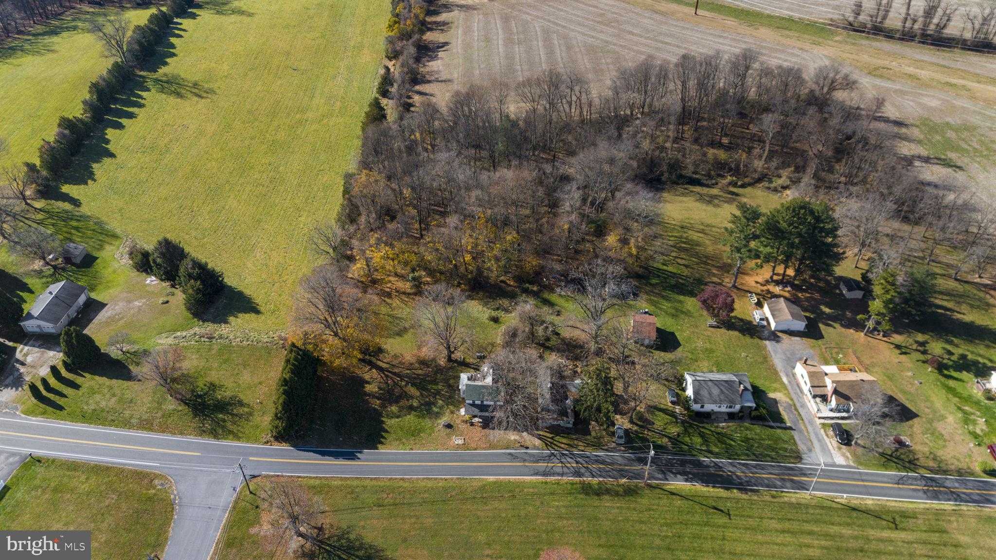 3904 Old Federal Hill Rd photo 4