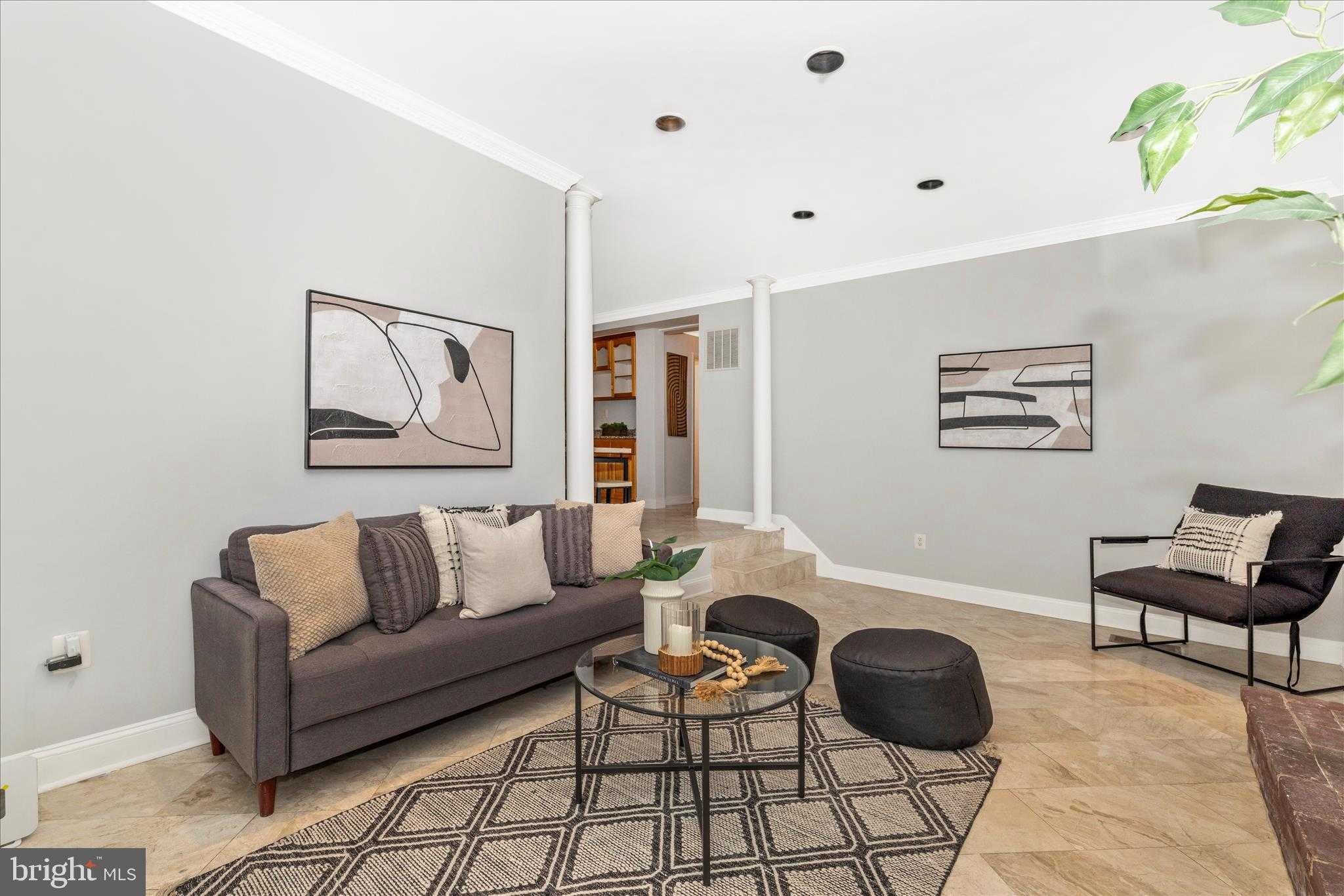 674 College Pkwy photo 21