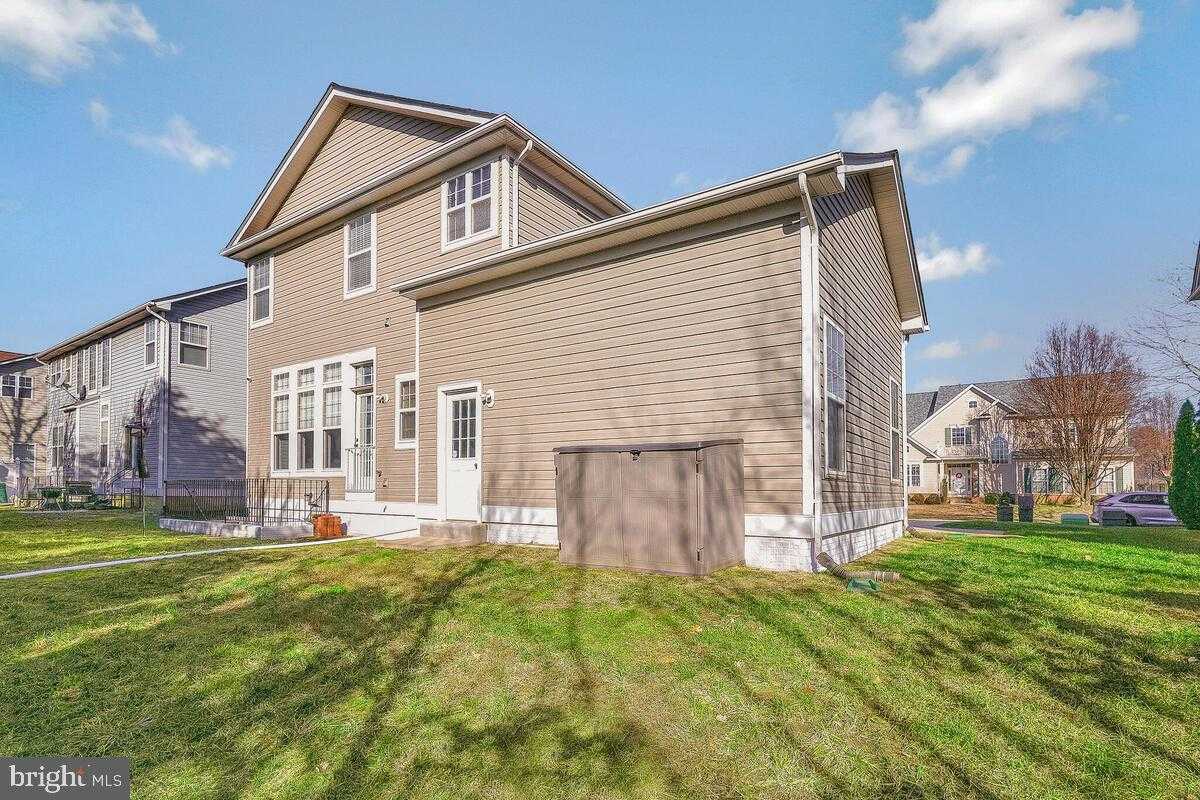 3927 Hedgemeade CT photo 40