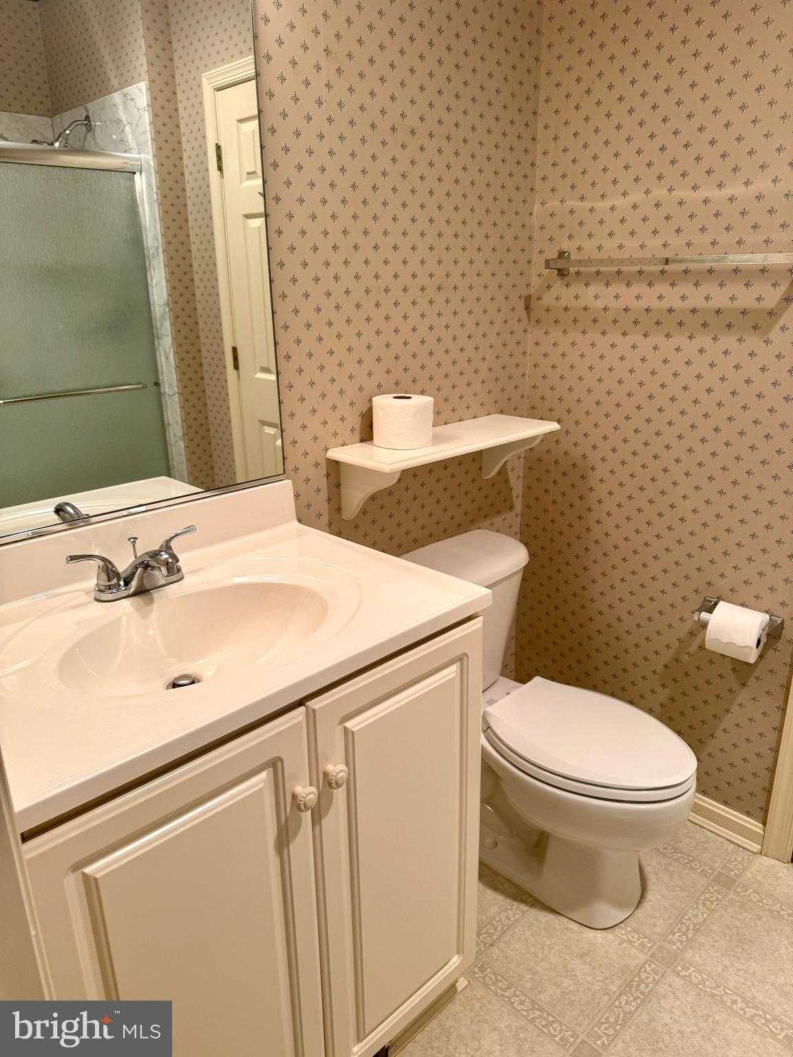 925 Winding Way photo 23