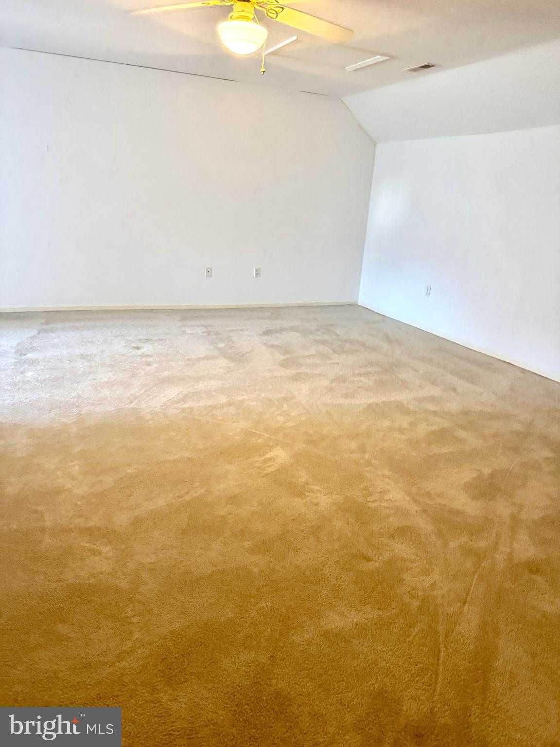 925 Winding Way photo 24