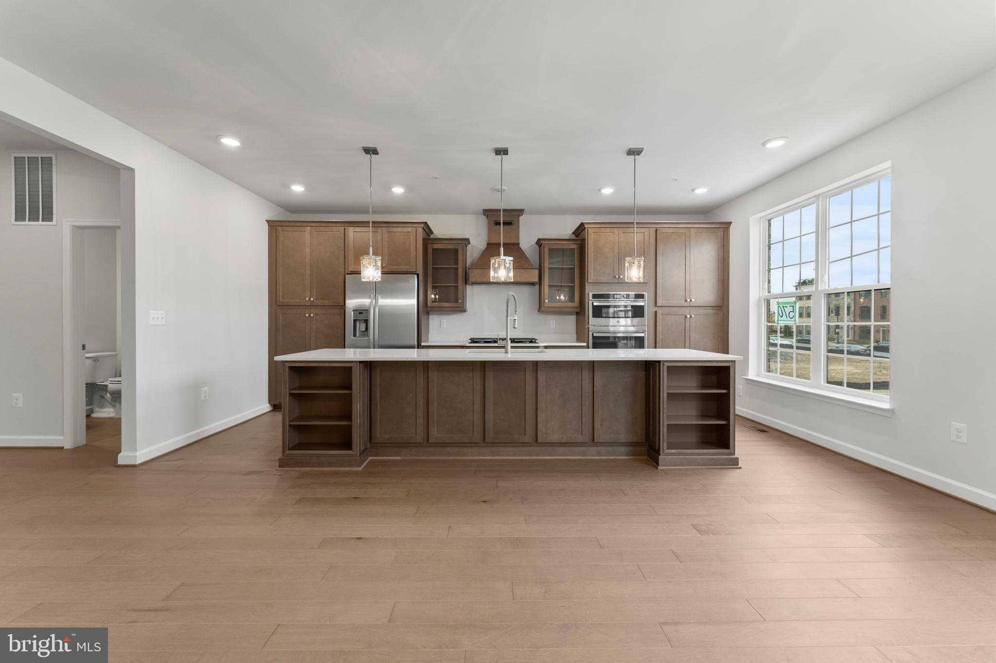 608 Catamaran Way photo 7