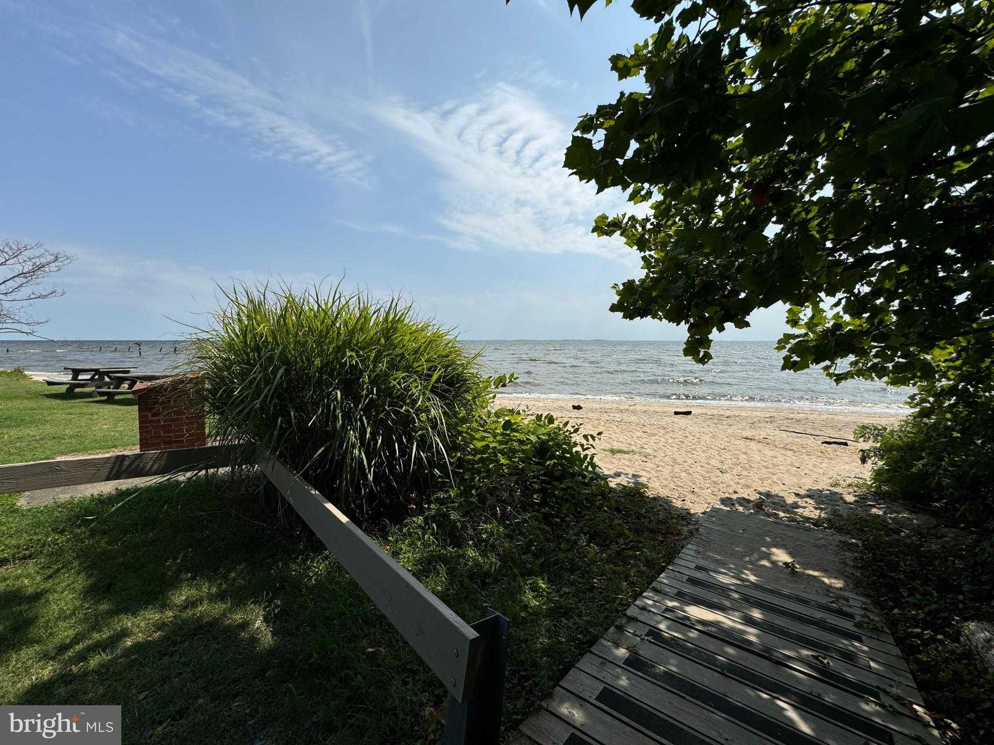 3902 Bayview Dr photo 38