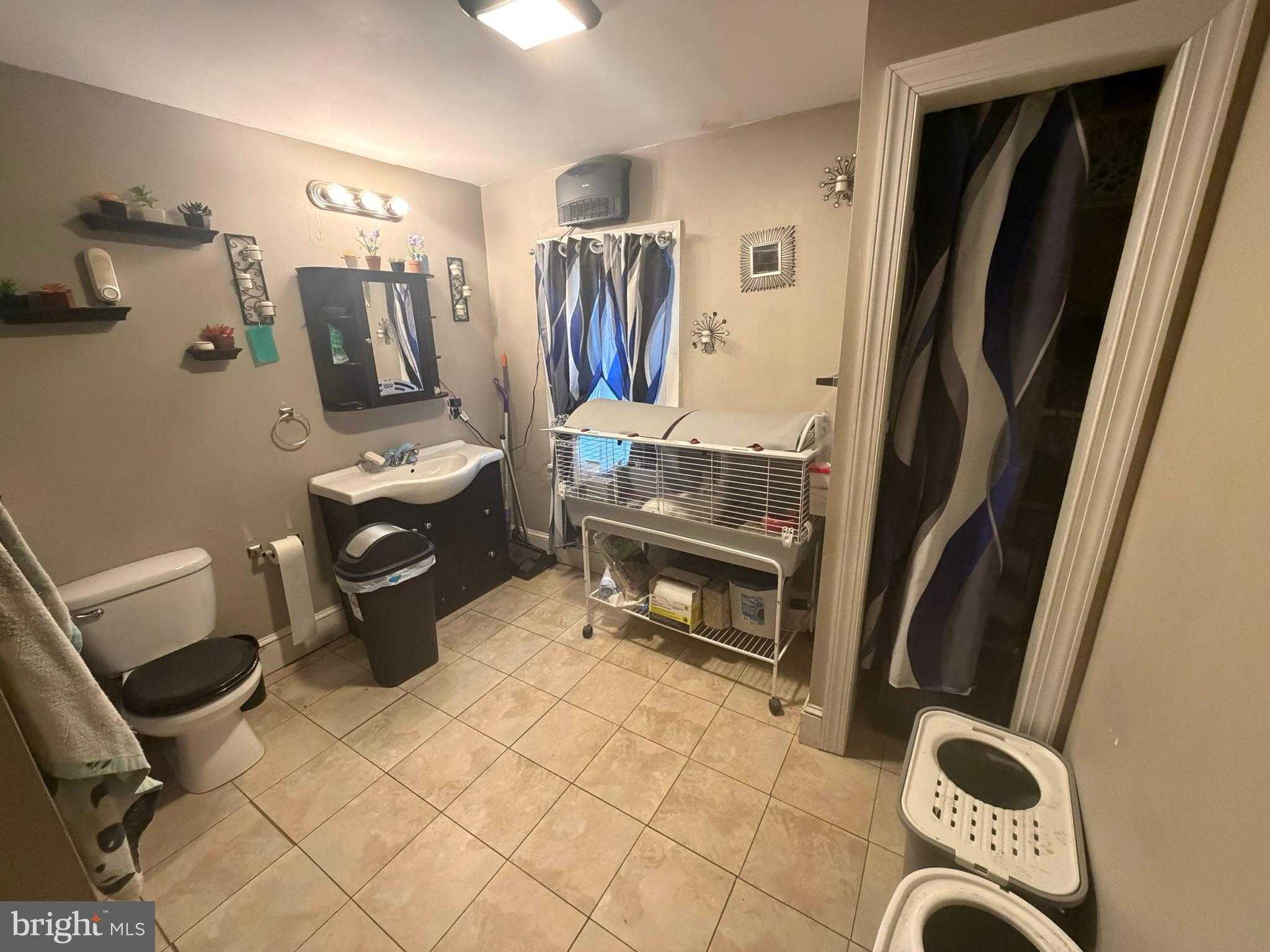 9 E Basin St photo 24