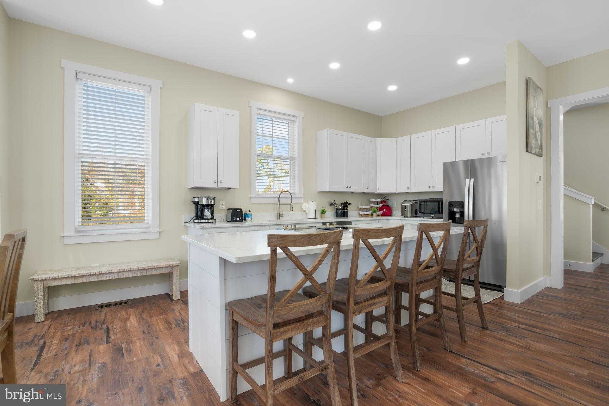 8046 Clarkson Ln photo 13