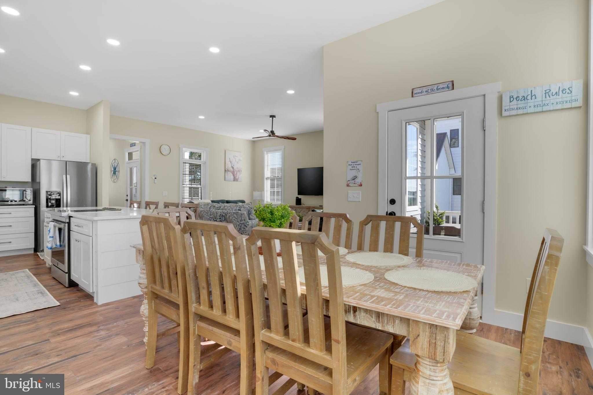 8046 Clarkson Ln photo 16