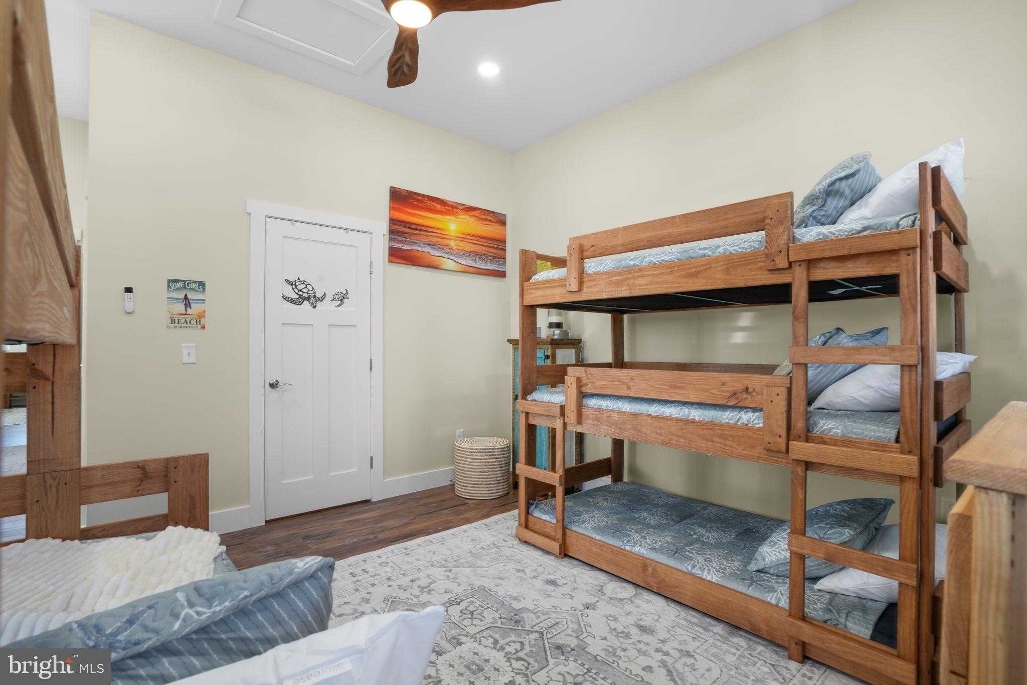 8046 Clarkson Ln photo 27