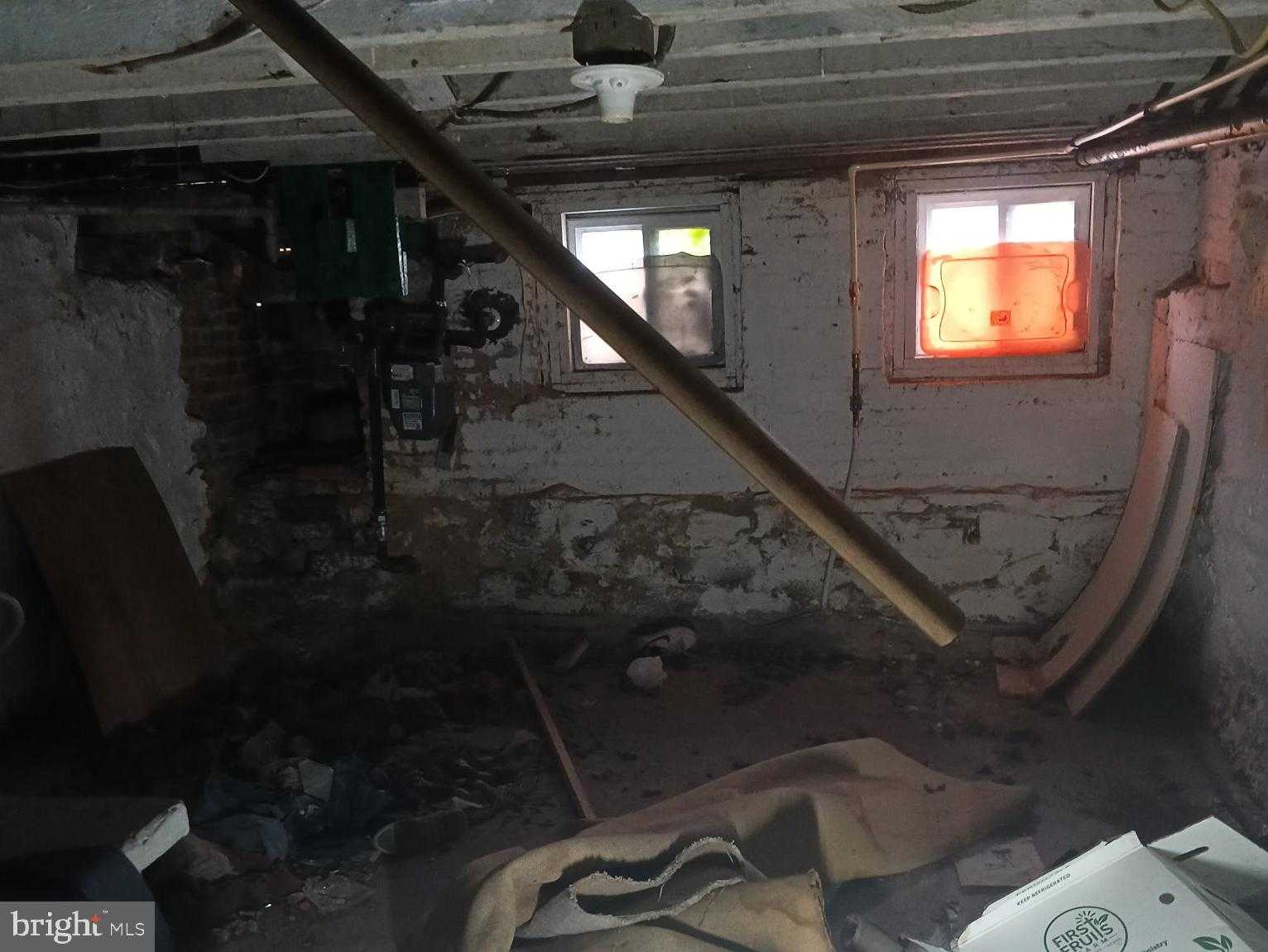 46 S Pulaski St photo 13