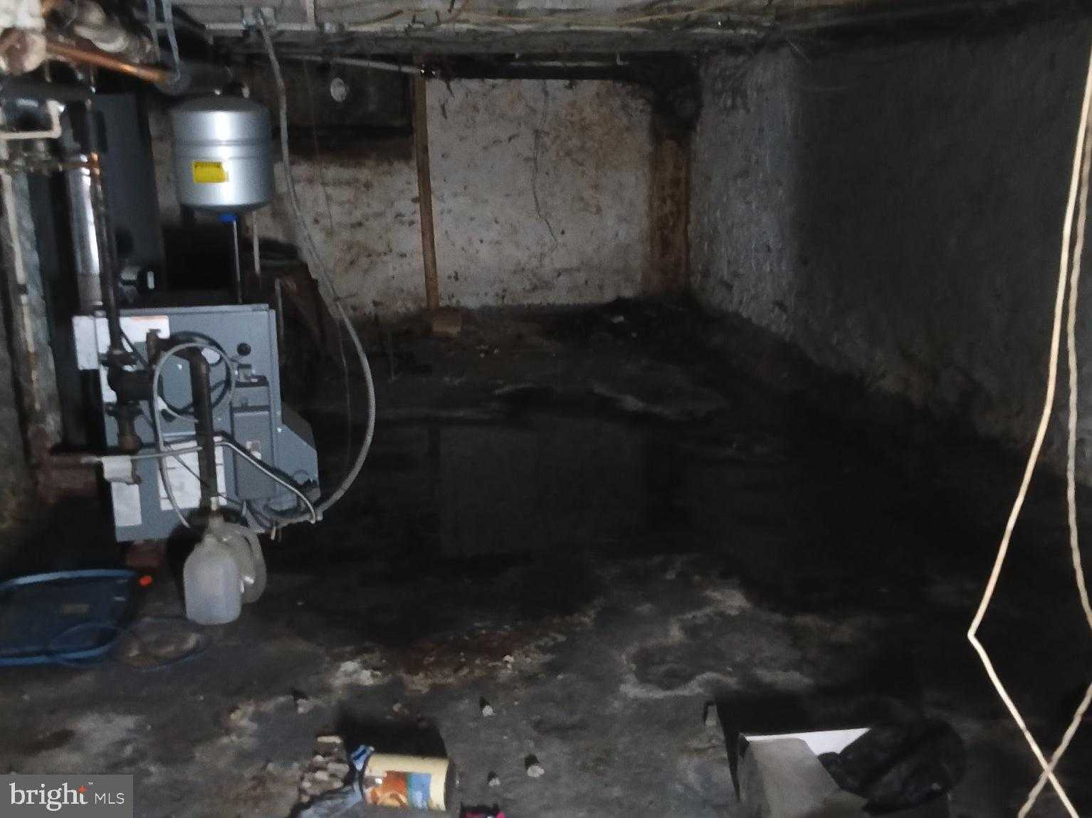 46 S Pulaski St photo 14